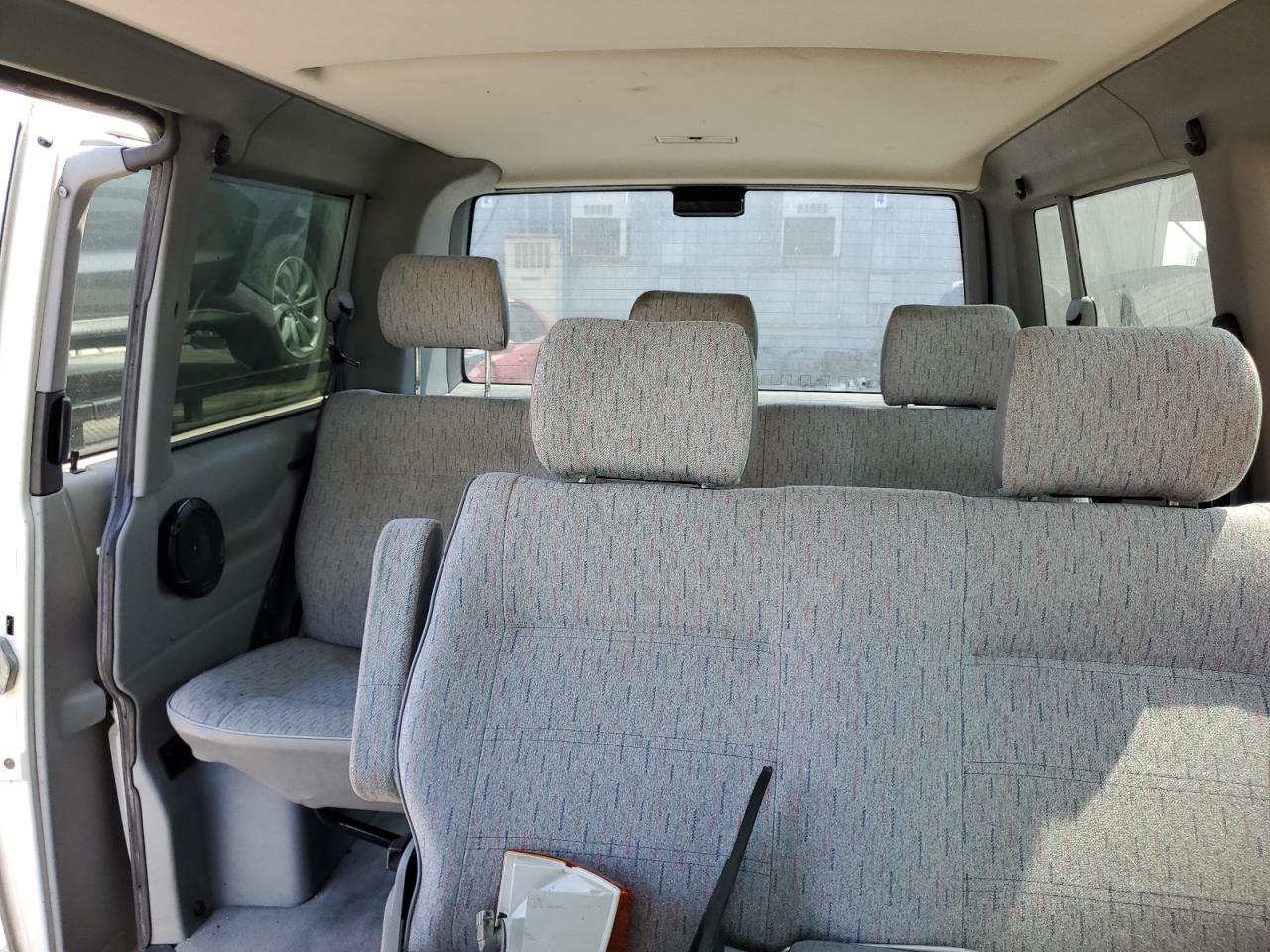 1993 Volkswagen Eurovan Cl   Белый vin: WV2HD0706PH003480