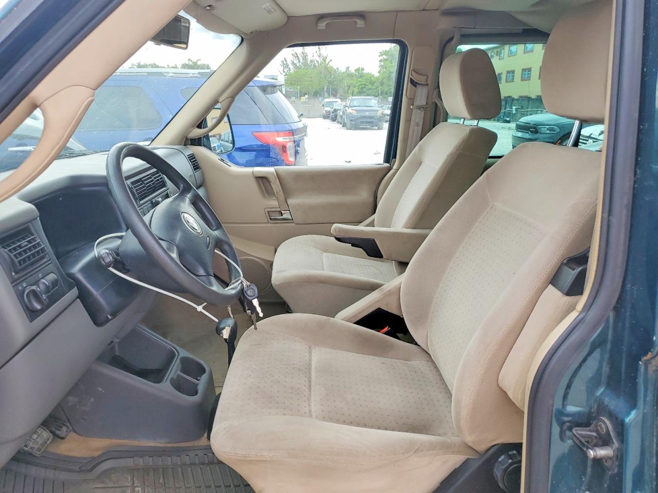 2003 Volkswagen Eurovan Gls Green vin: WV2KB47053H043899