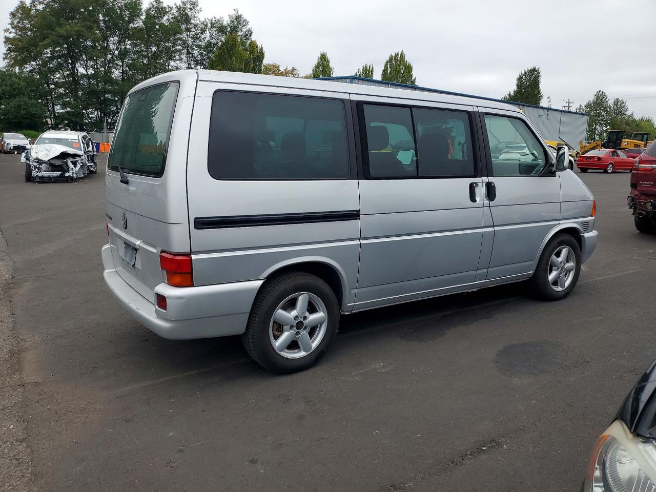 2003 Volkswagen Eurovan Gls Серебряный vin: WV2KB470X3H038634