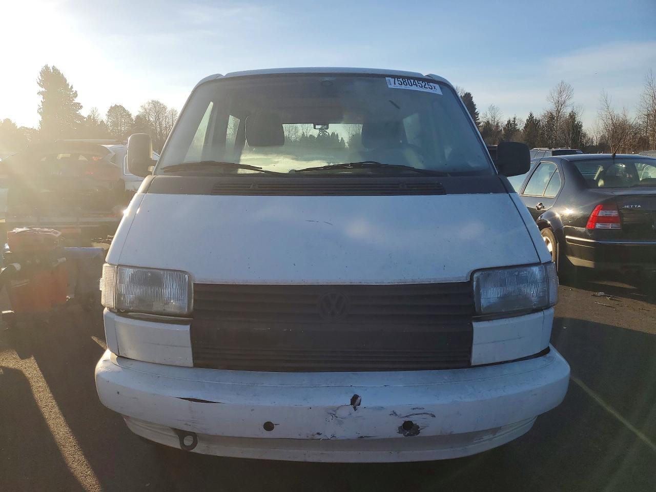 1993 Volkswagen Eurovan Gl Белый vin: WV2KC0702PH021466