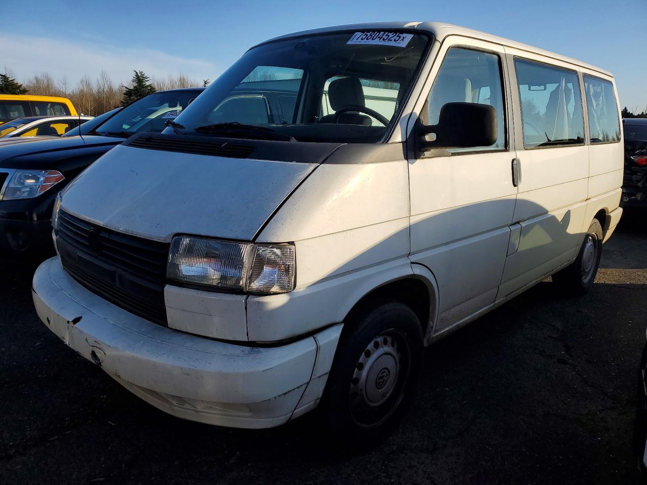 1993 Volkswagen Eurovan Gl Белый vin: WV2KC0702PH021466