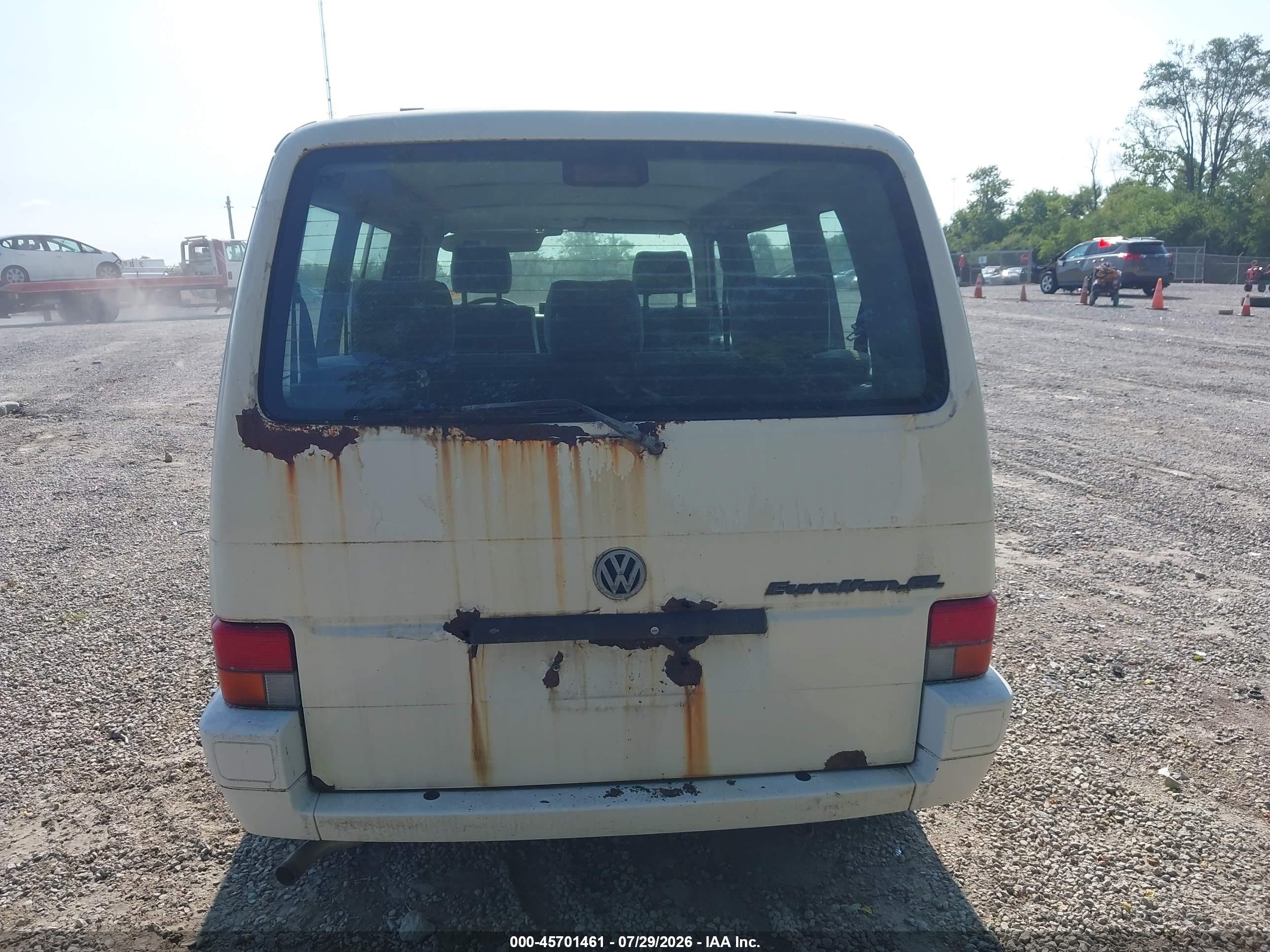 1993 Volkswagen Eurovan Gl White vin: WV2KC0704PH058566
