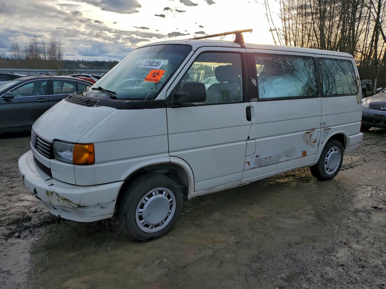 1993 Volkswagen Eurovan Gl Белый vin: WV2KC0709PH010769