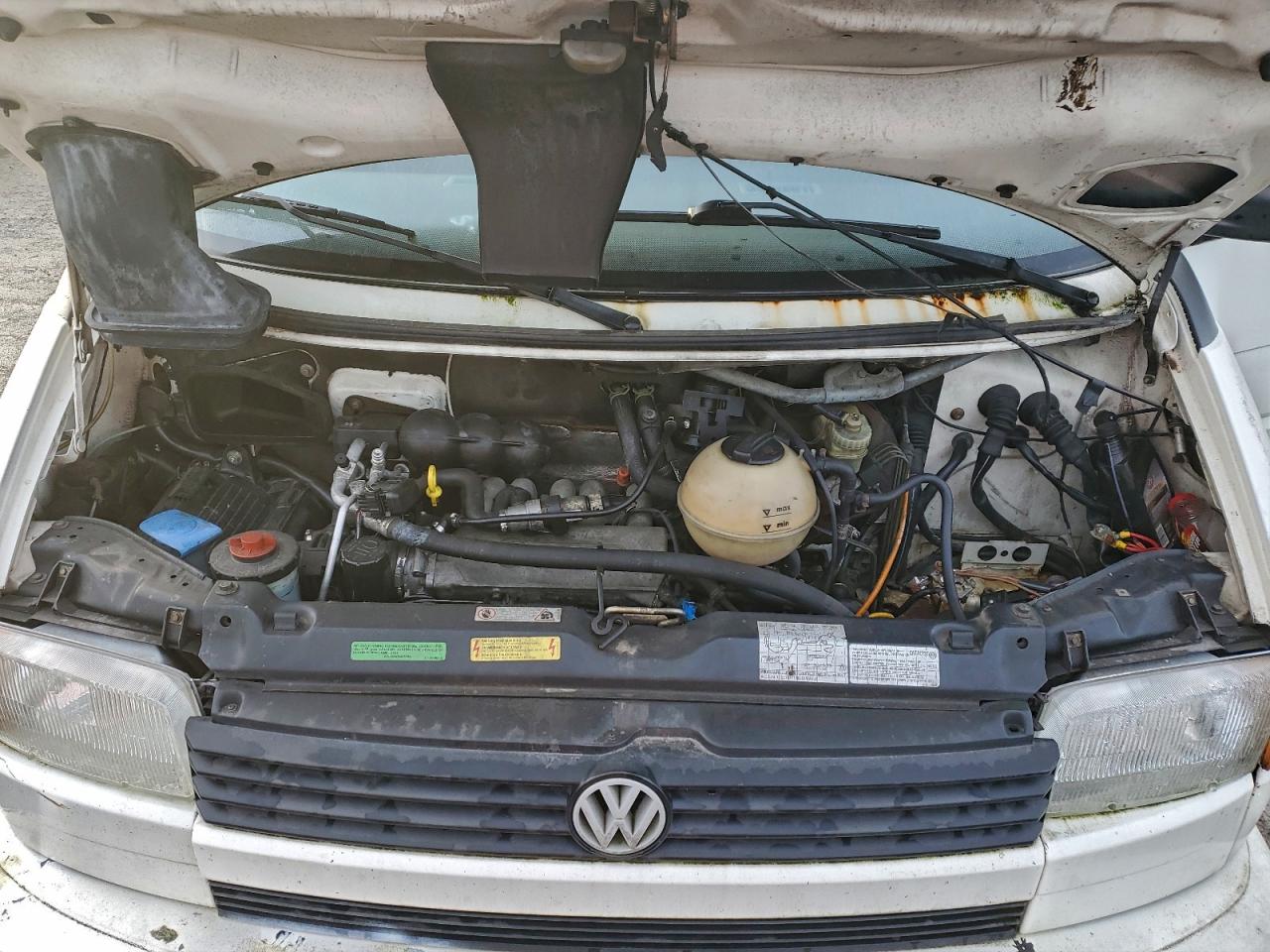 1993 Volkswagen Eurovan Gl White vin: WV2KC0709PH010769