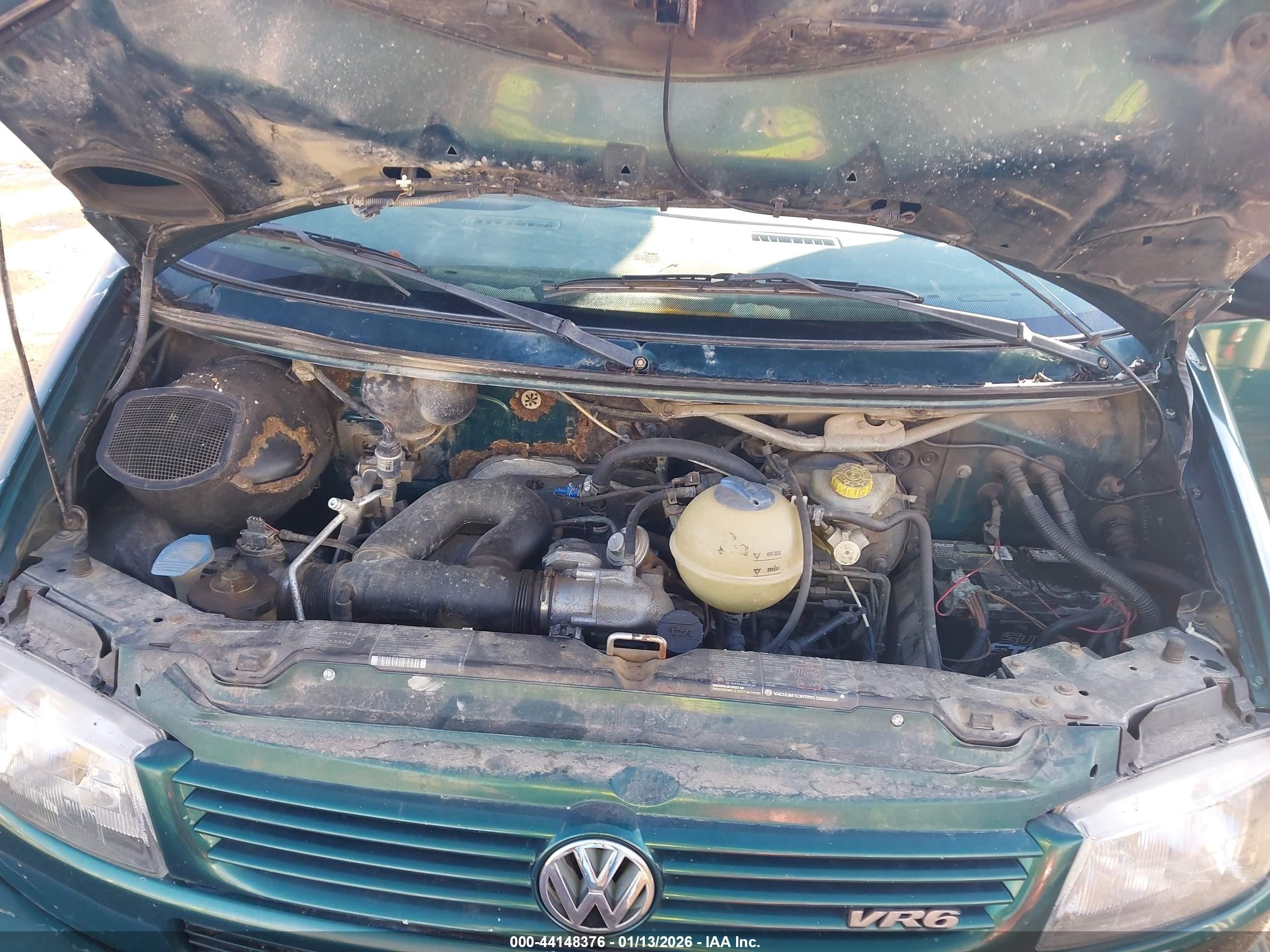 1999 Volkswagen Eurovan Gls Green vin: WV2KH2704XH011888