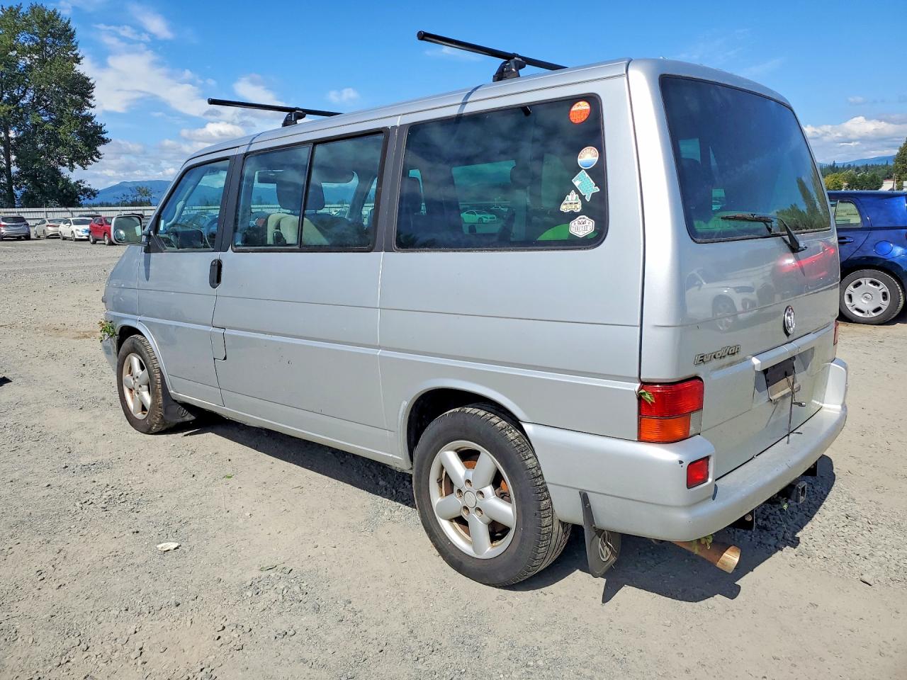 2003 Volkswagen Eurovan Mv Серебряный vin: WV2MB47013H001674