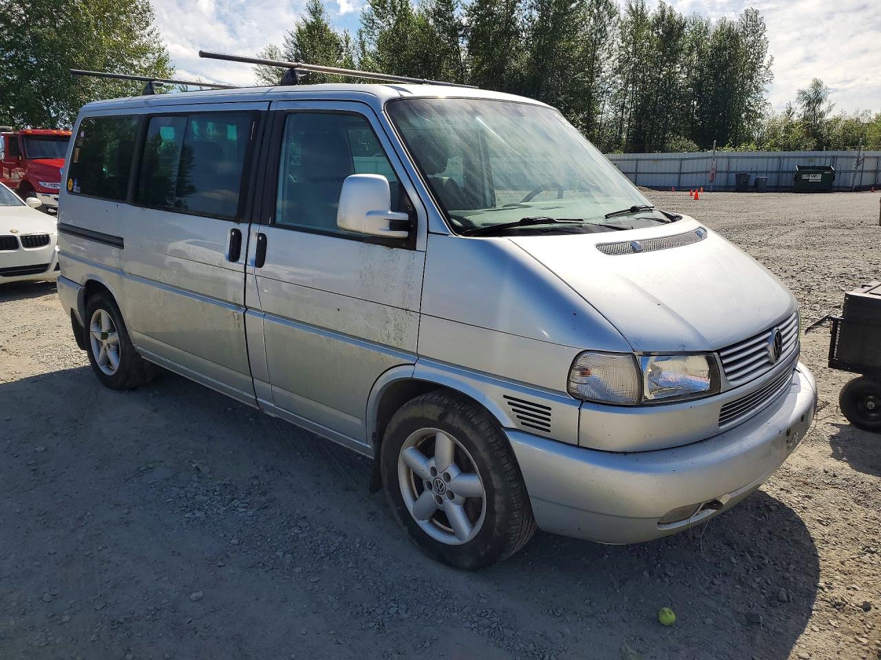 2003 Volkswagen Eurovan Mv Серебряный vin: WV2MB47013H001674