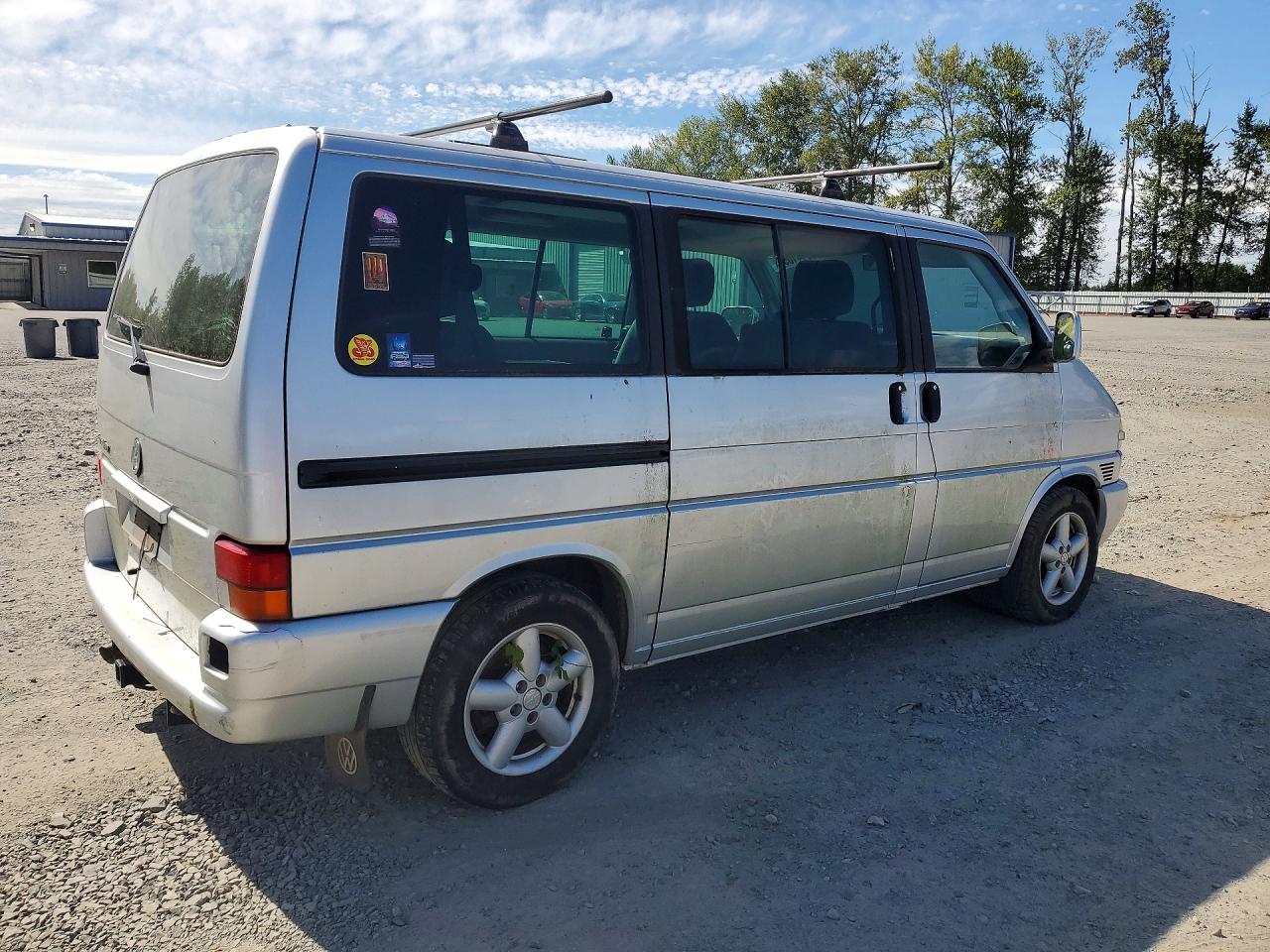 2003 Volkswagen Eurovan Mv Серебряный vin: WV2MB47013H001674