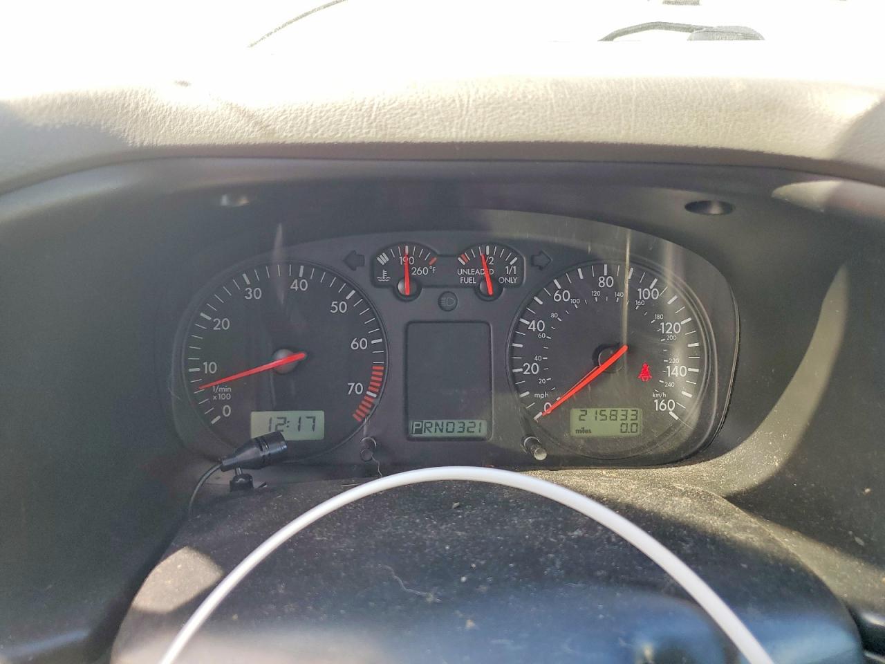 2003 Volkswagen Eurovan Mv Серебряный vin: WV2MB47013H001674
