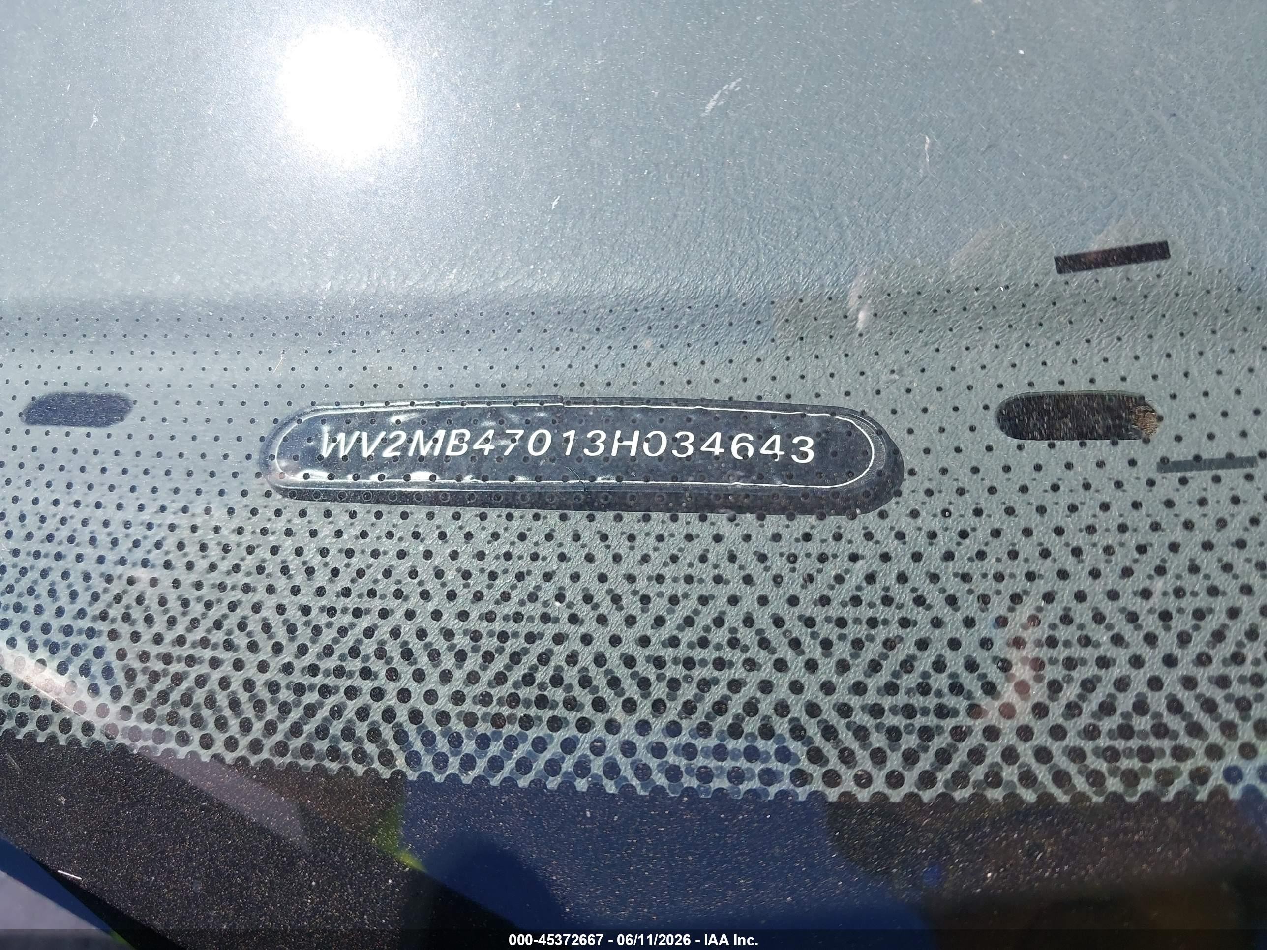 2003 Volkswagen Eurovan Mv Silver vin: WV2MB47013H034643