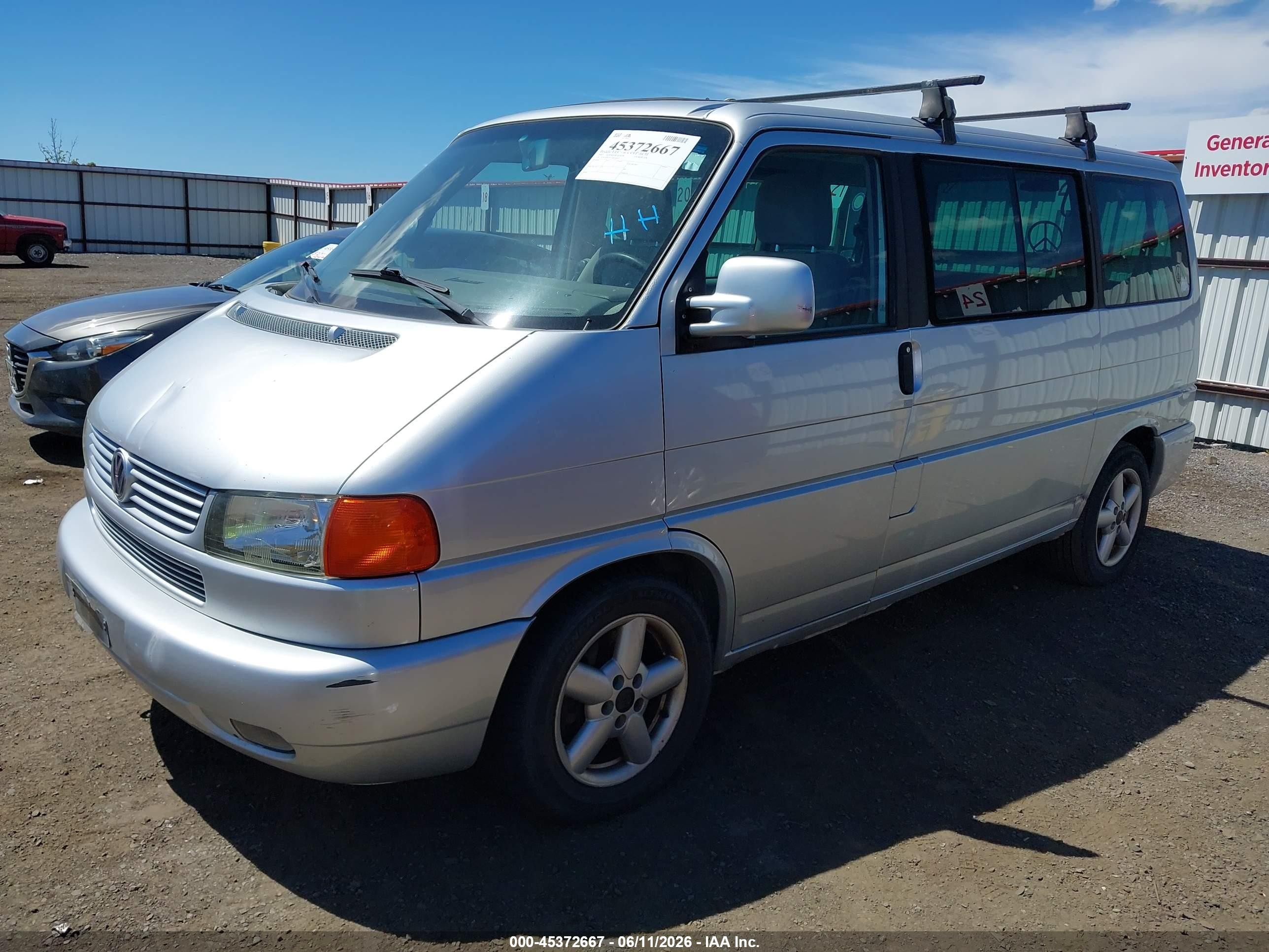 2003 Volkswagen Eurovan Mv Silver vin: WV2MB47013H034643