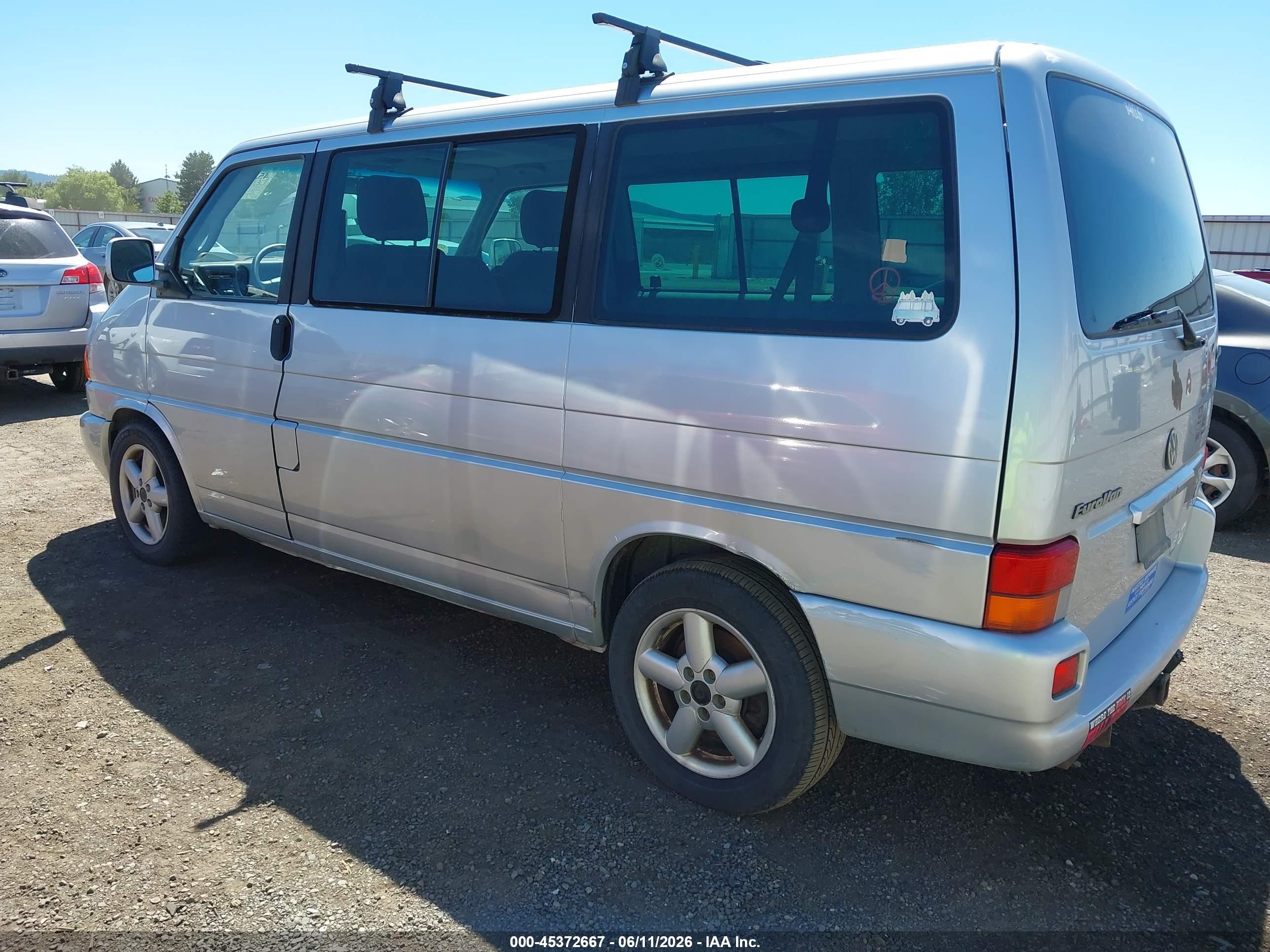 2003 Volkswagen Eurovan Mv Silver vin: WV2MB47013H034643