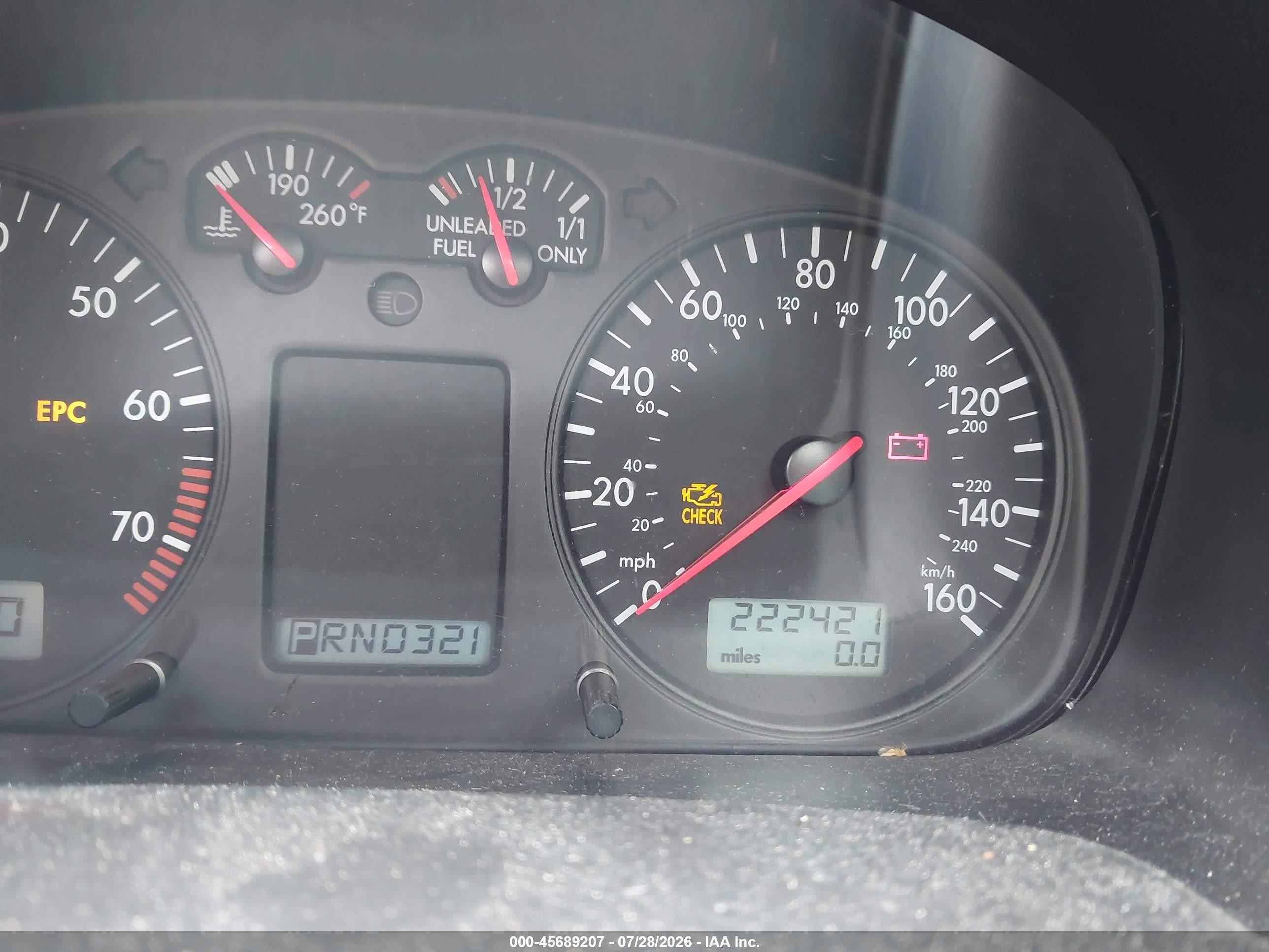 2002 Volkswagen Eurovan Mv Красный vin: WV2MB47022H091884