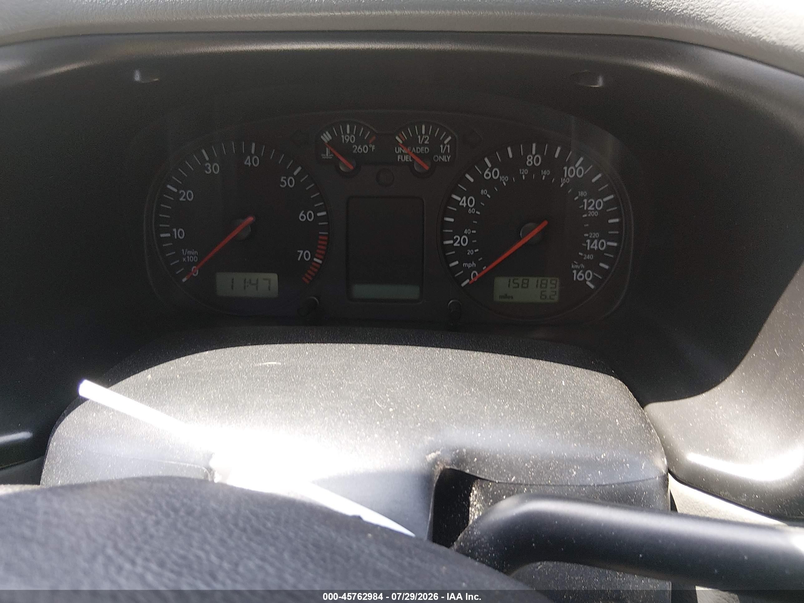 2003 Volkswagen Eurovan Mv Белый vin: WV2MB47033H001899
