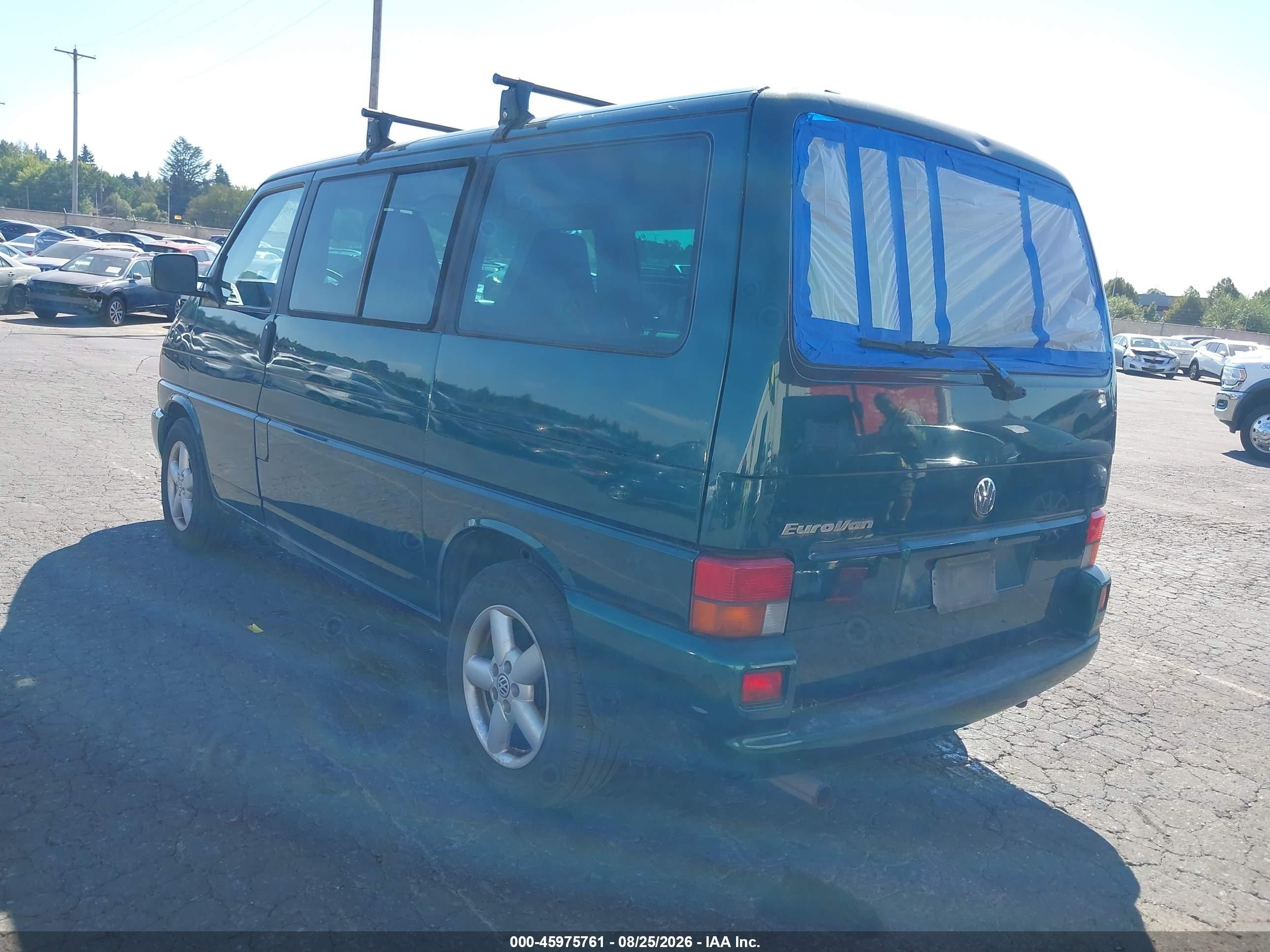 2003 Volkswagen Eurovan Mv Зеленый vin: WV2MB47033H043943