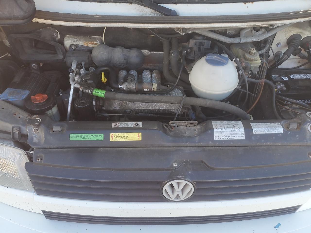 1993 Volkswagen Eurovan Mv Кремовый vin: WV2MC0701PH015733