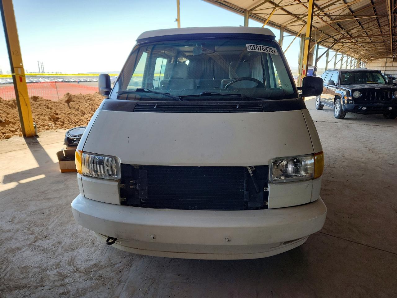 1993 Volkswagen Eurovan Mv White vin: WV2MC0701PH070974