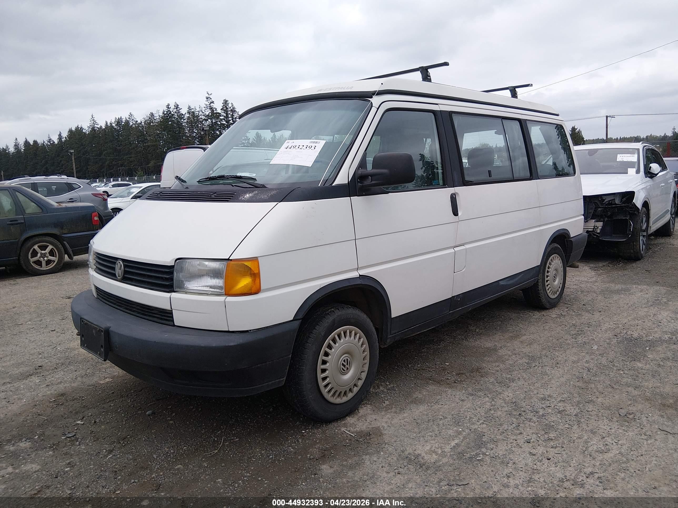 1993 Volkswagen Eurovan Mv Белый vin: WV2MC0705PH050226
