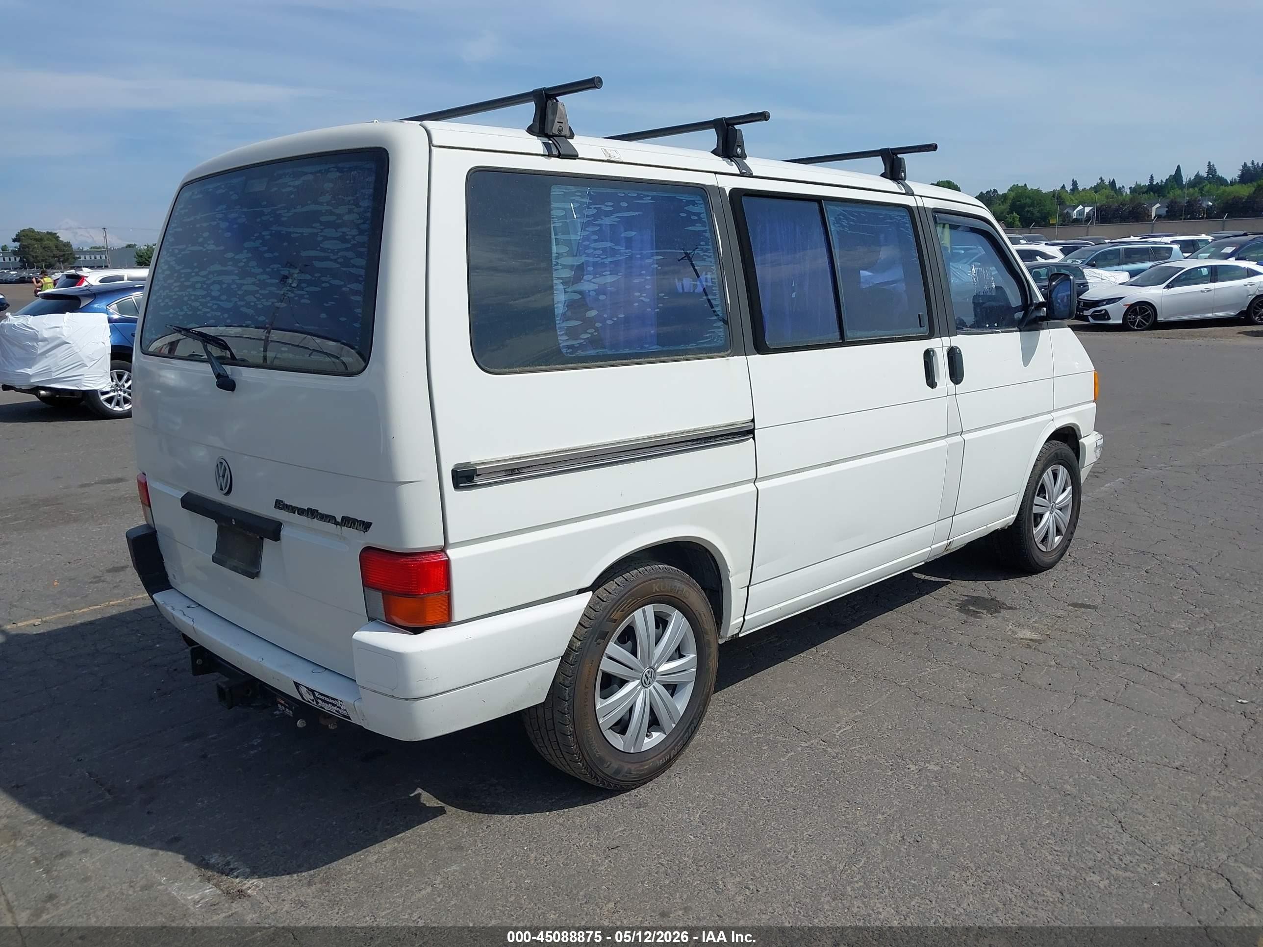1993 Volkswagen Eurovan Mv Белый vin: WV2MC0707PH059882