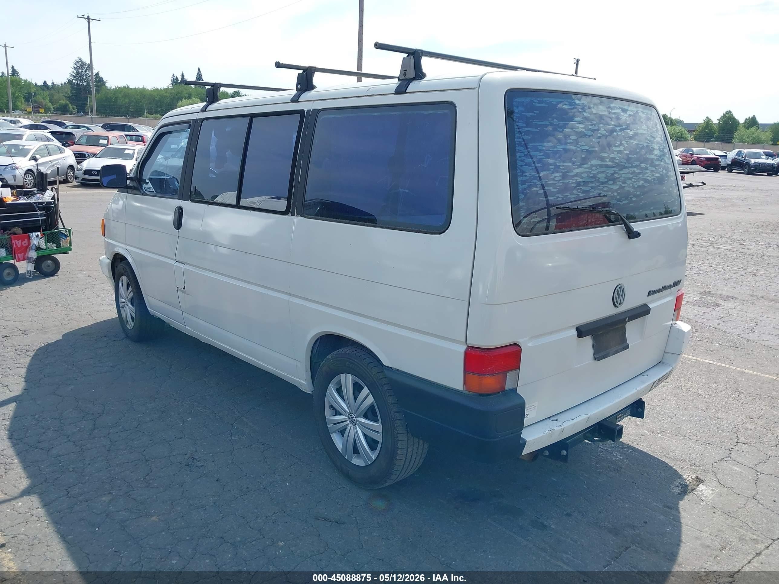 1993 Volkswagen Eurovan Mv Белый vin: WV2MC0707PH059882
