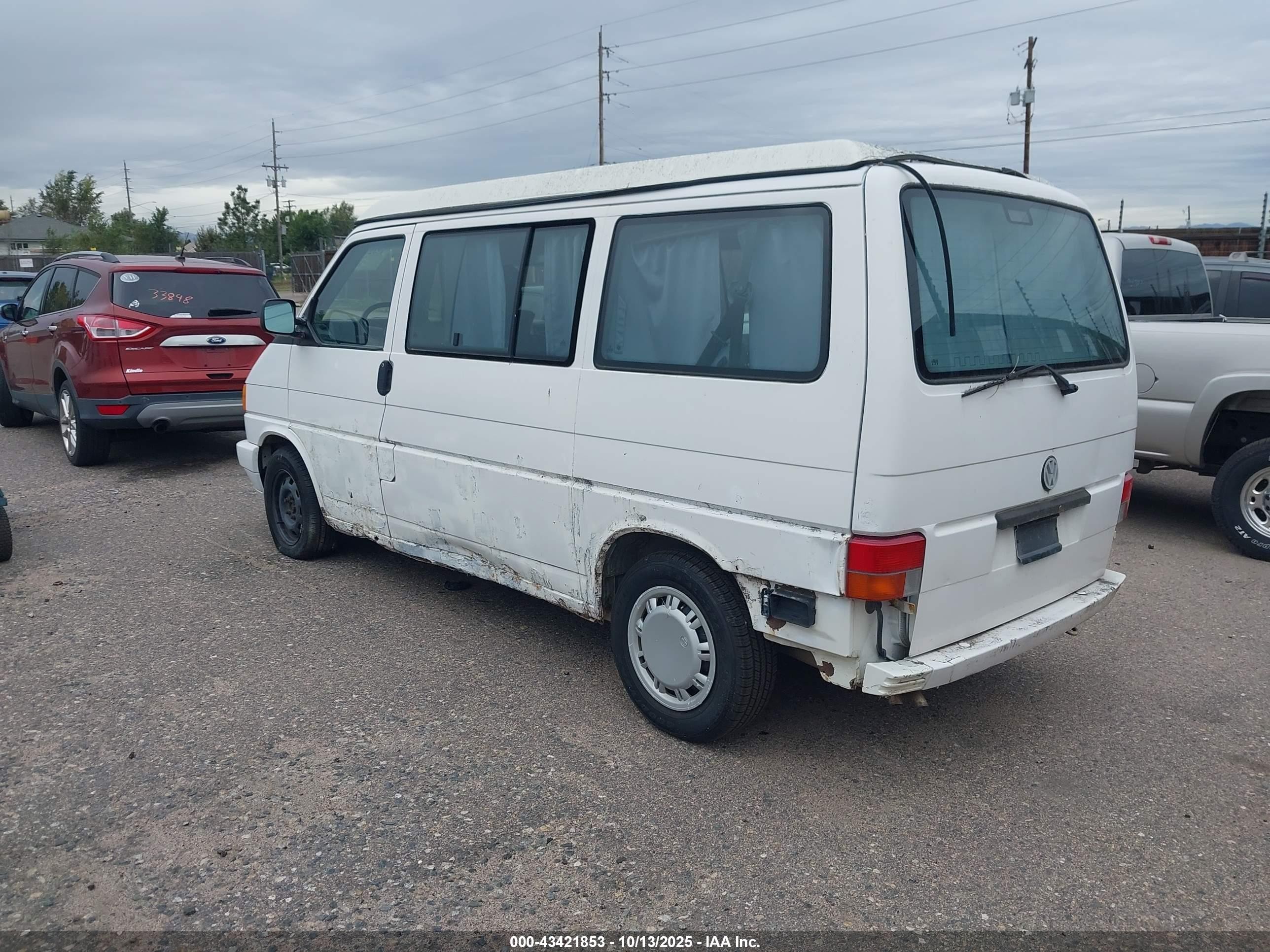 1993 Volkswagen Eurovan Mv White vin: WV2MC0708PH067862