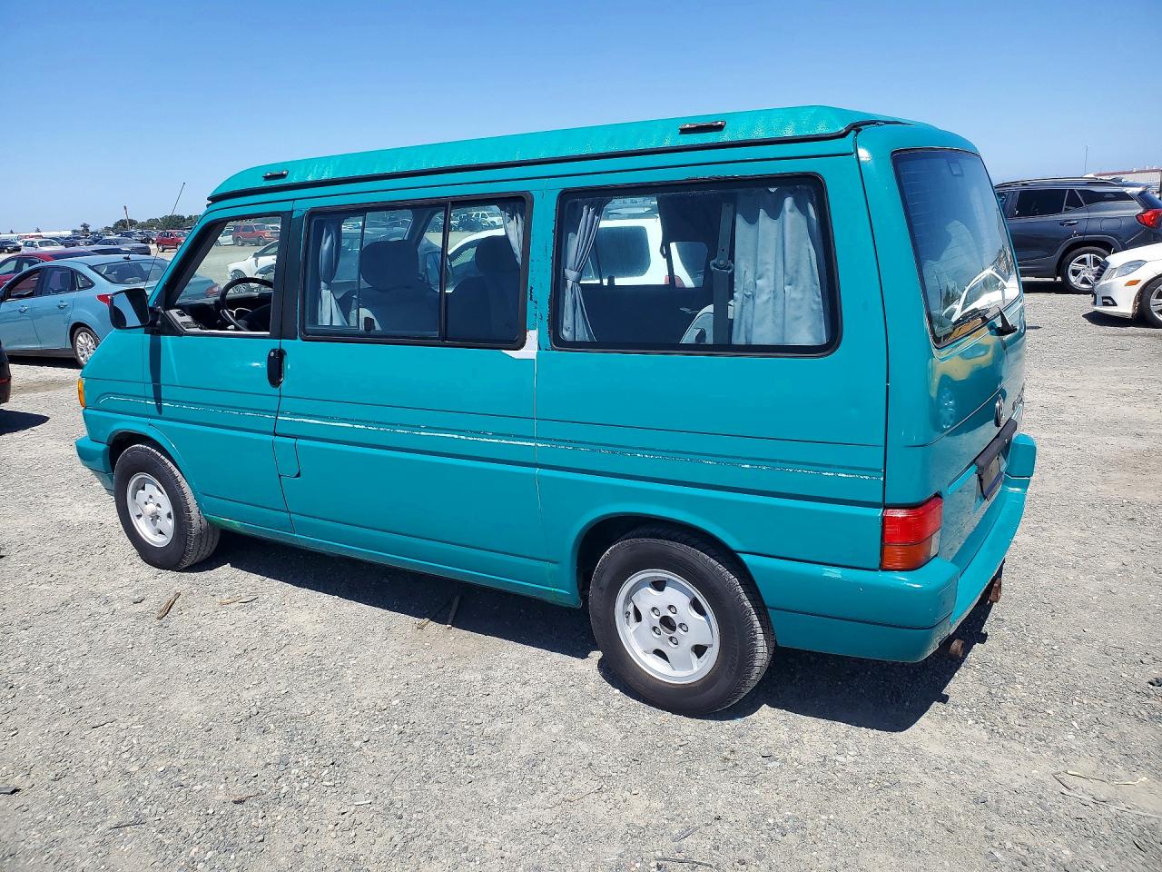 1993 Volkswagen Eurovan Mv Зеленый vin: WV2MD0700PH093580
