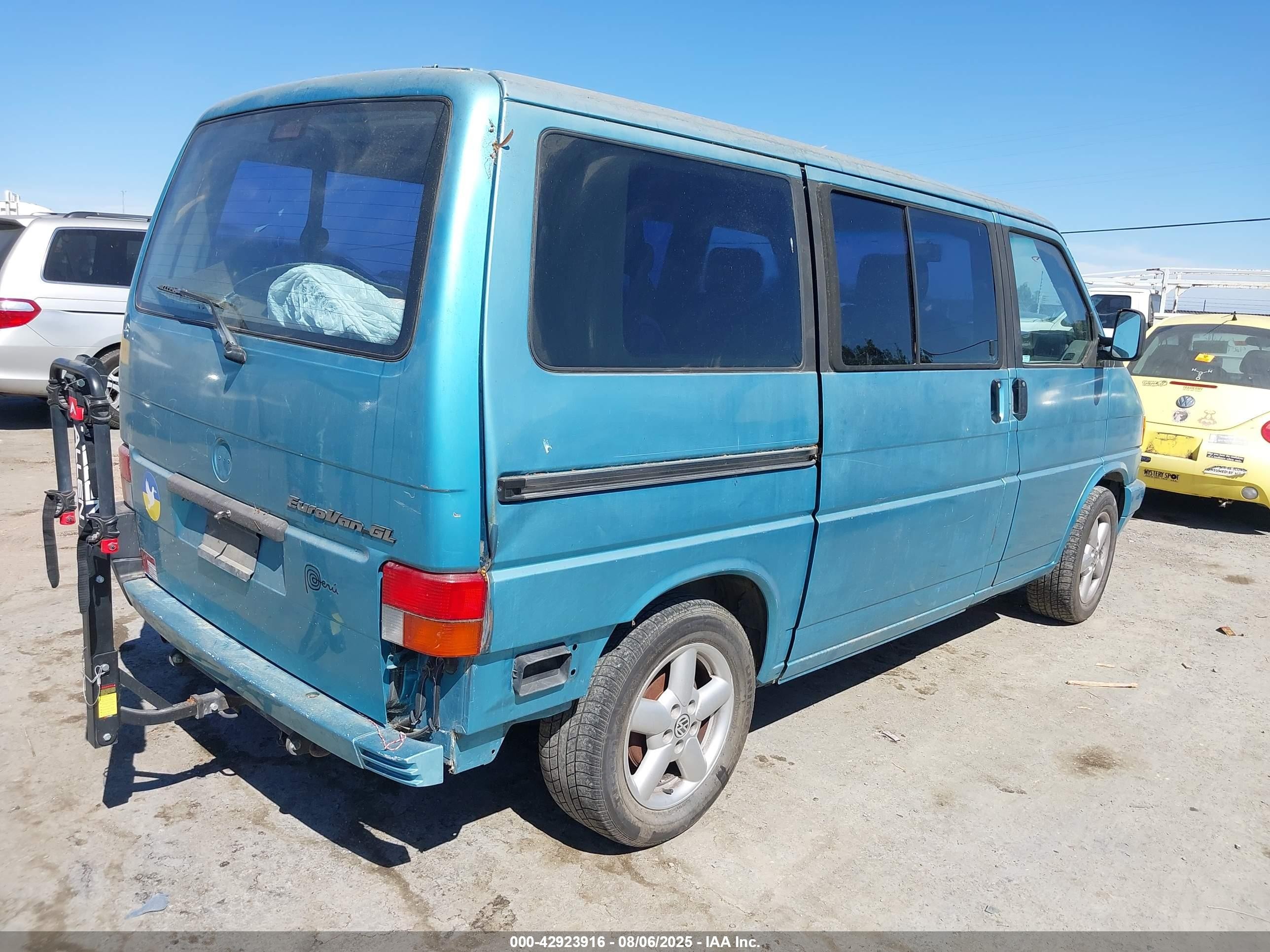 1993 Volkswagen Eurovan Mv Teal vin: WV2MD0706PH027163