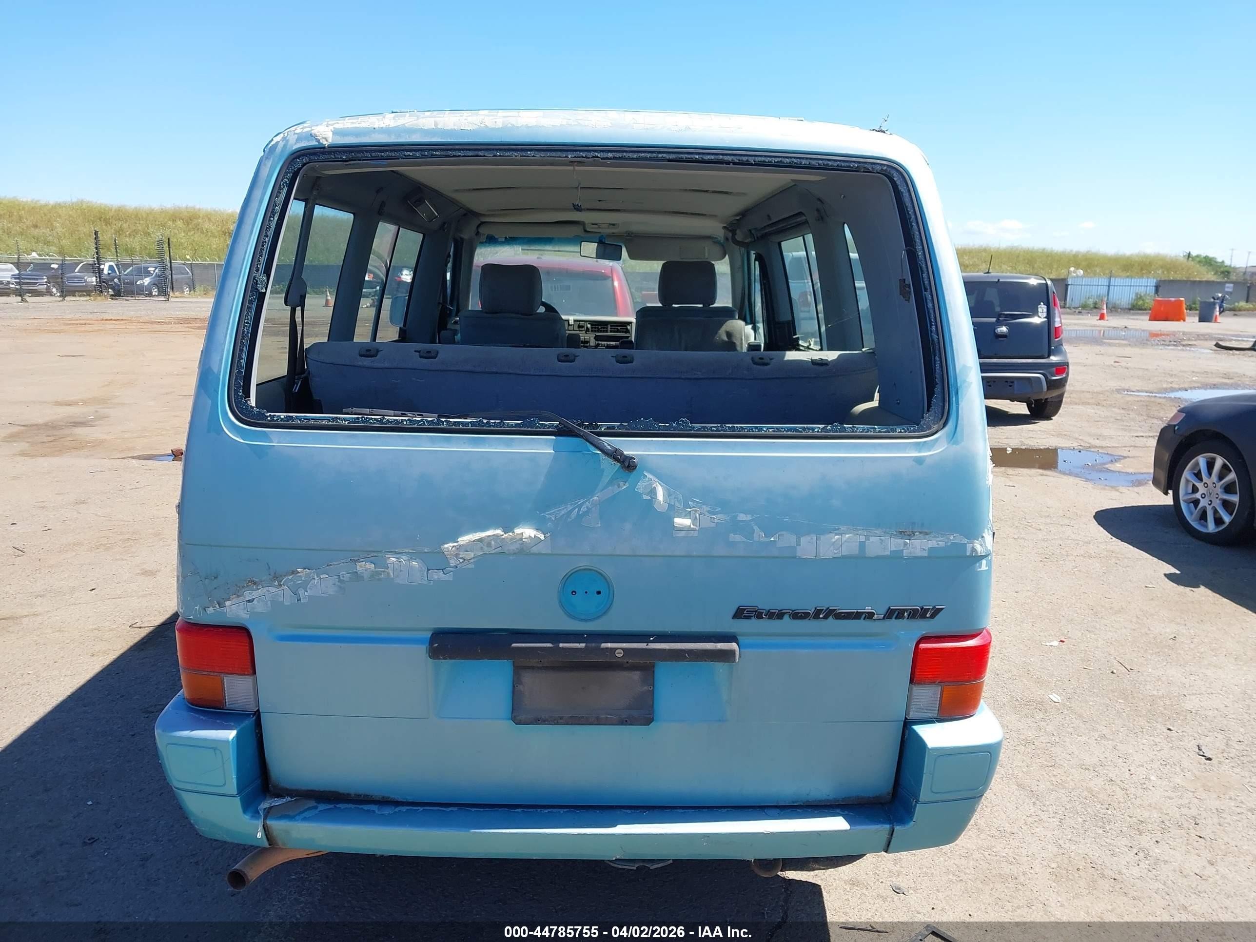 1993 Volkswagen Eurovan Mv Blue vin: WV2MD0707PH031576