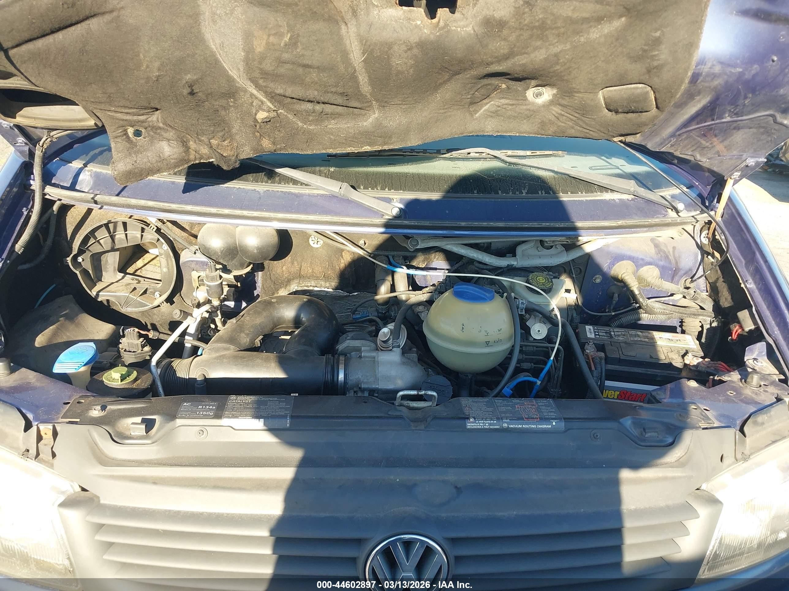 1999 Volkswagen Eurovan Mv Черный vin: WV2MH2703XH001216