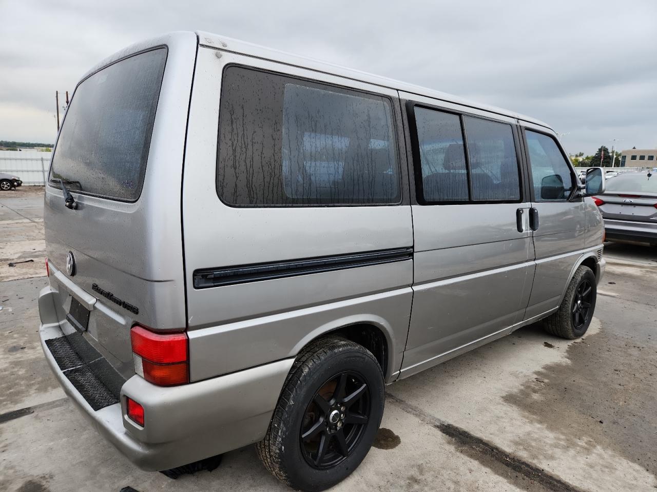 1999 Volkswagen Eurovan Mv Бежевый vin: WV2MH2707XH046353