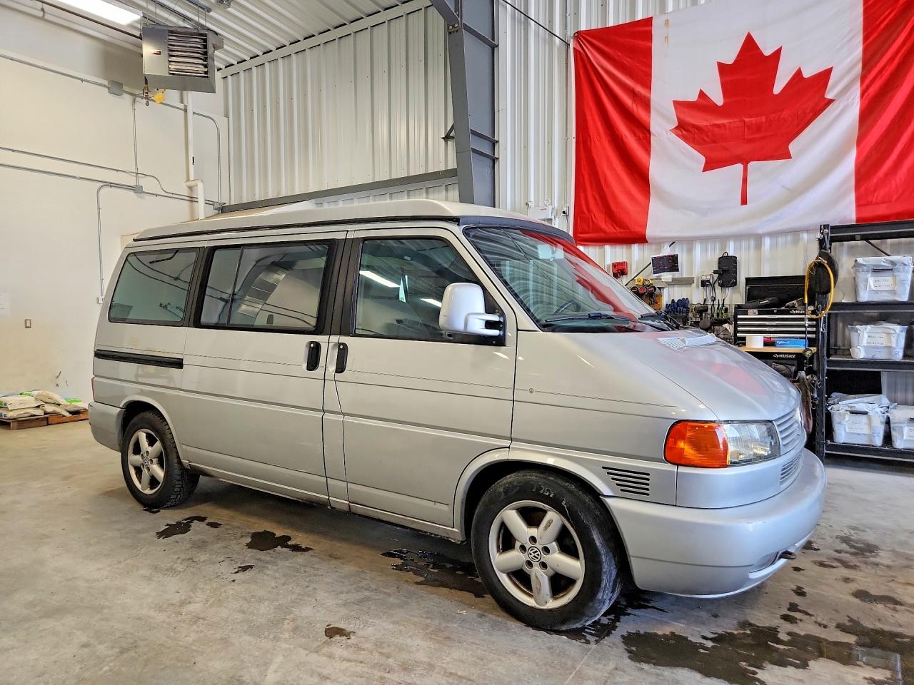 2002 Volkswagen Eurovan Mv Silver vin: WV2NB47042H045932
