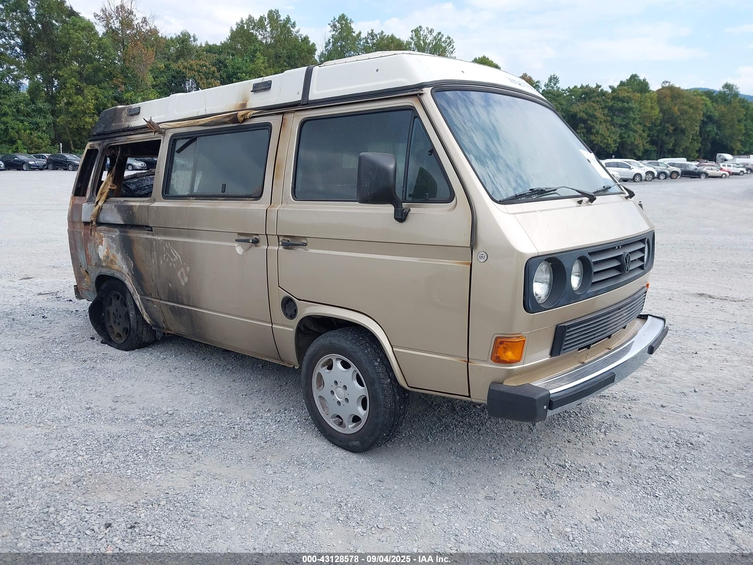 1985 Volkswagen Vanagon Kombi Gold vin: WV2XB0254FH087429