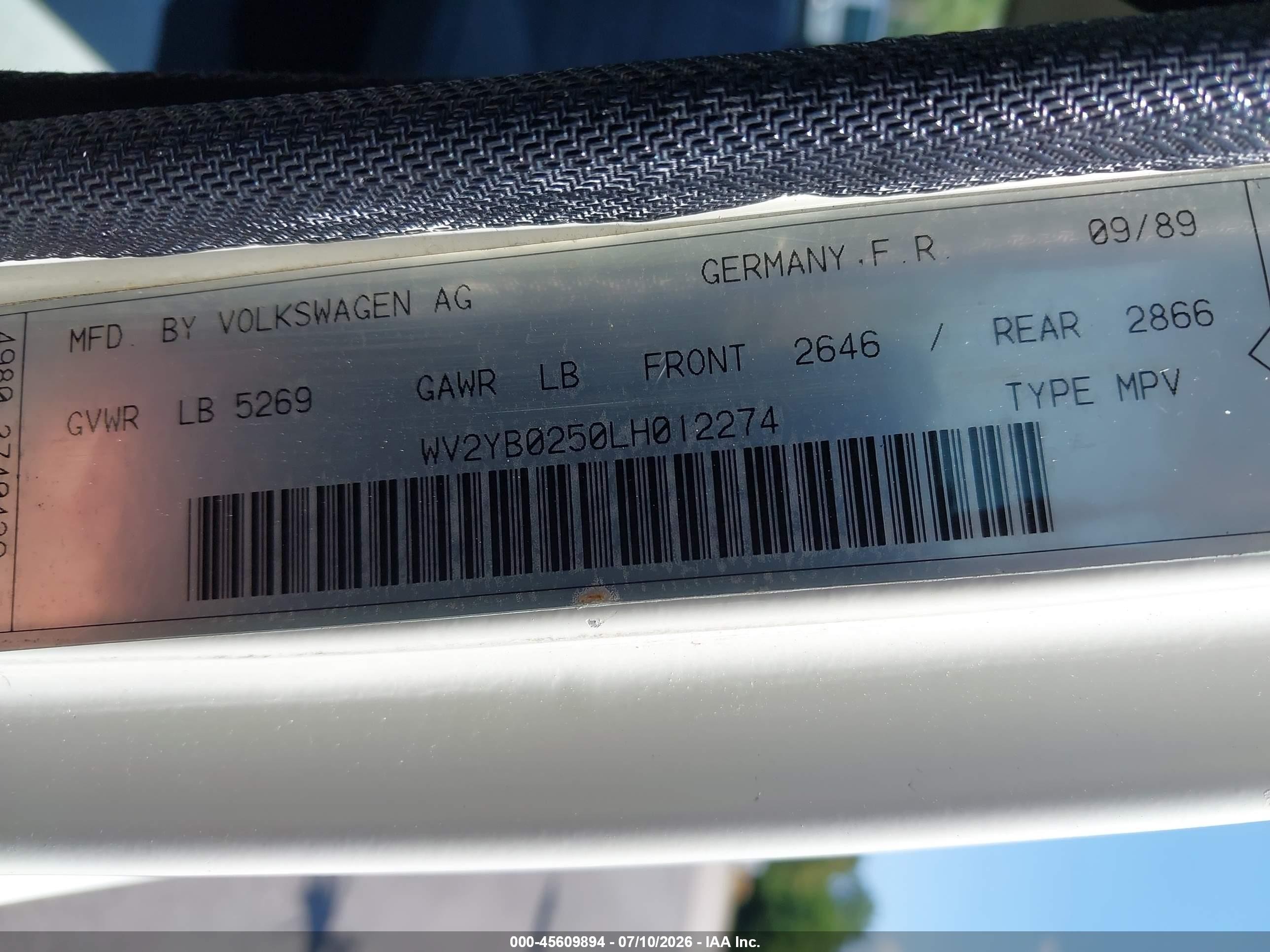 1990 Volkswagen Vanagon Bus White vin: WV2YB0250LH012274