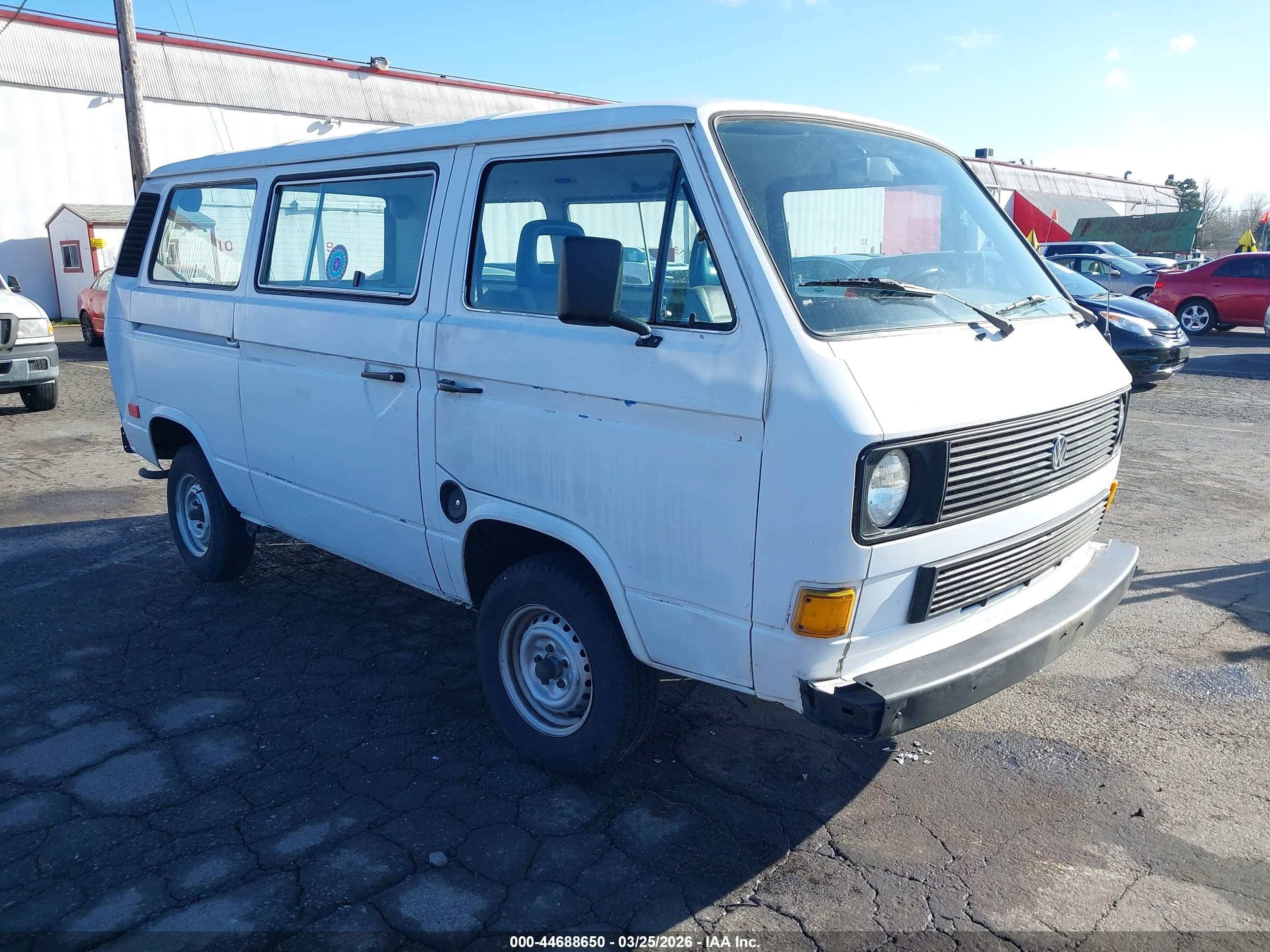 1984 Volkswagen Vanagon Bus White vin: WV2YB0252EH053766