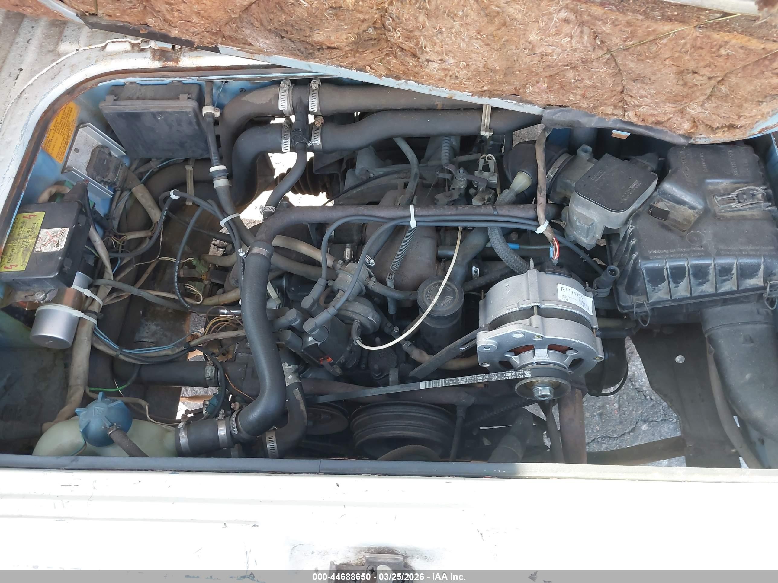 1984 Volkswagen Vanagon Bus White vin: WV2YB0252EH053766