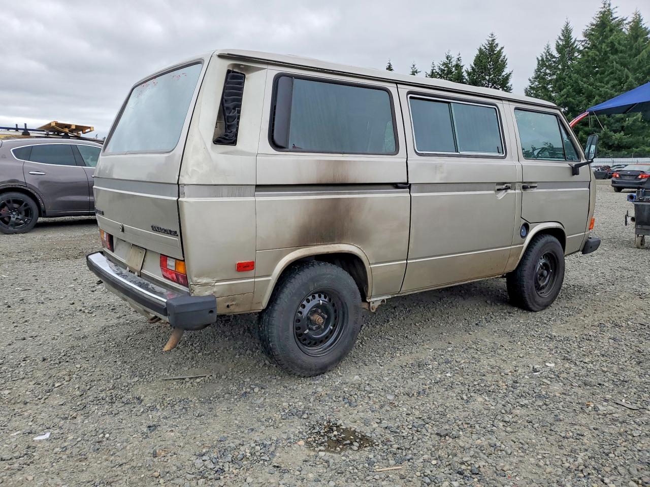 1988 Volkswagen Vanagon Bus Silver vin: WV2YB0253JH007440