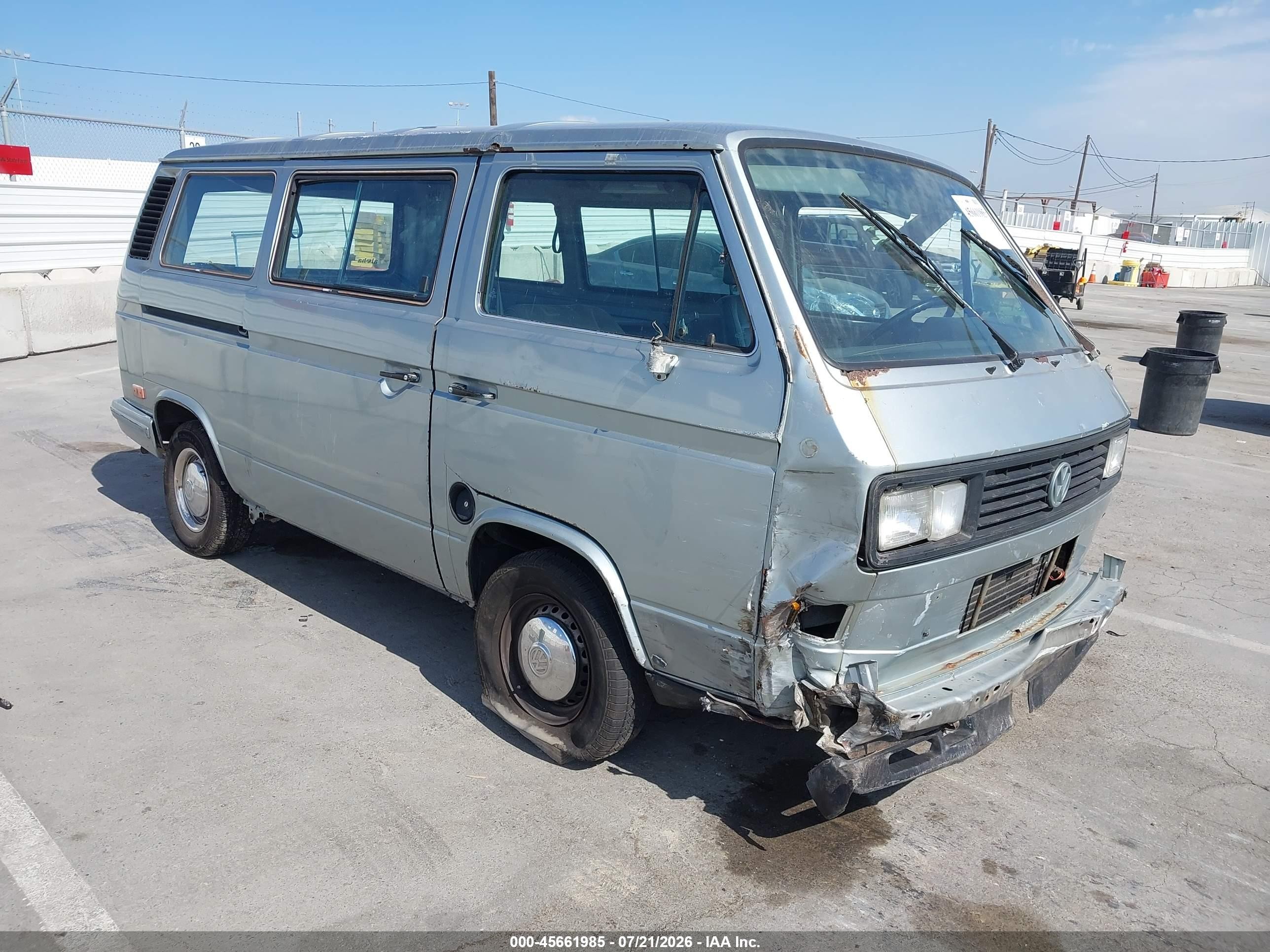 WV2YB0254HH070444