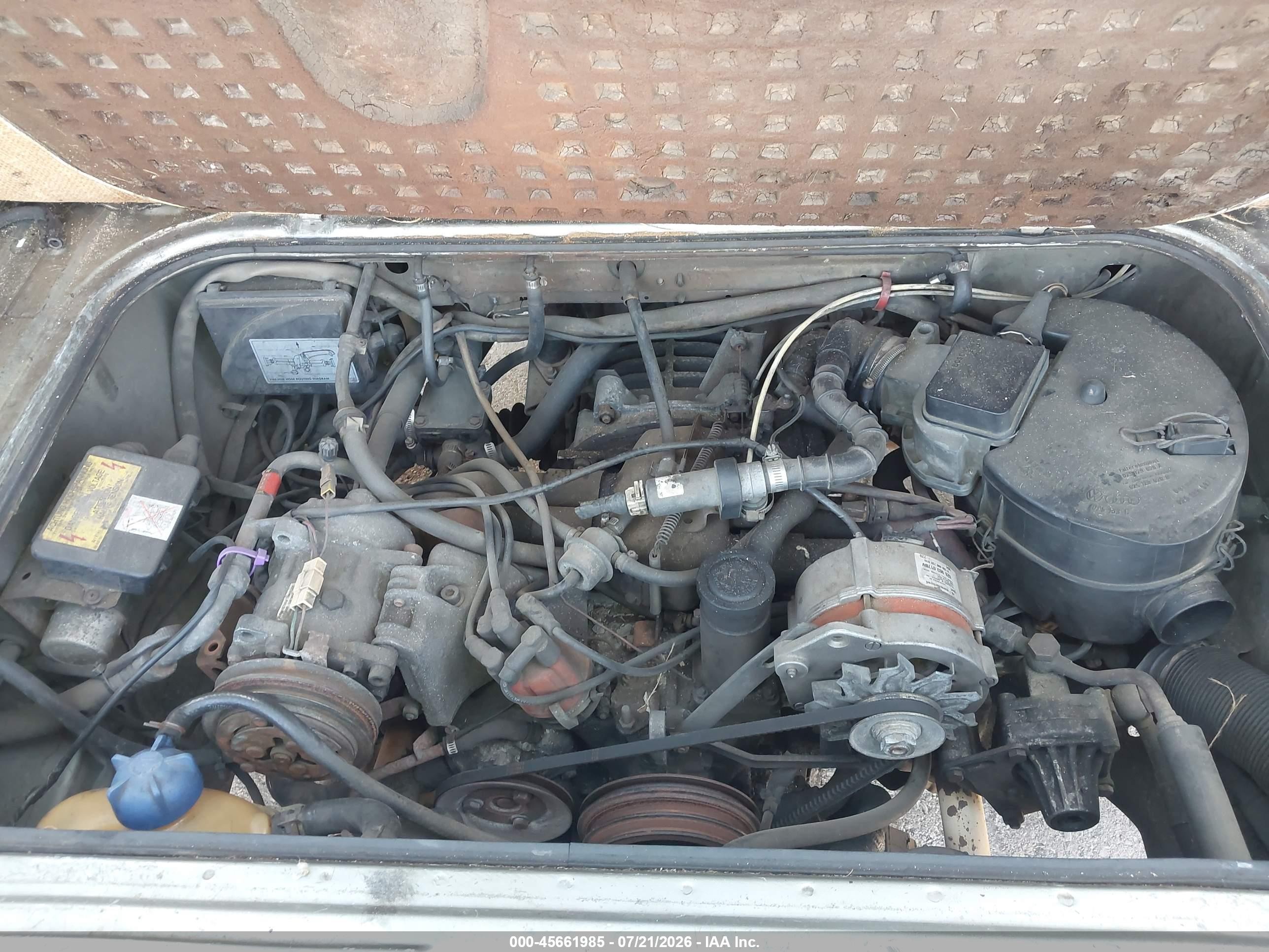 1987 Volkswagen Vanagon Bus Silver vin: WV2YB0254HH070444