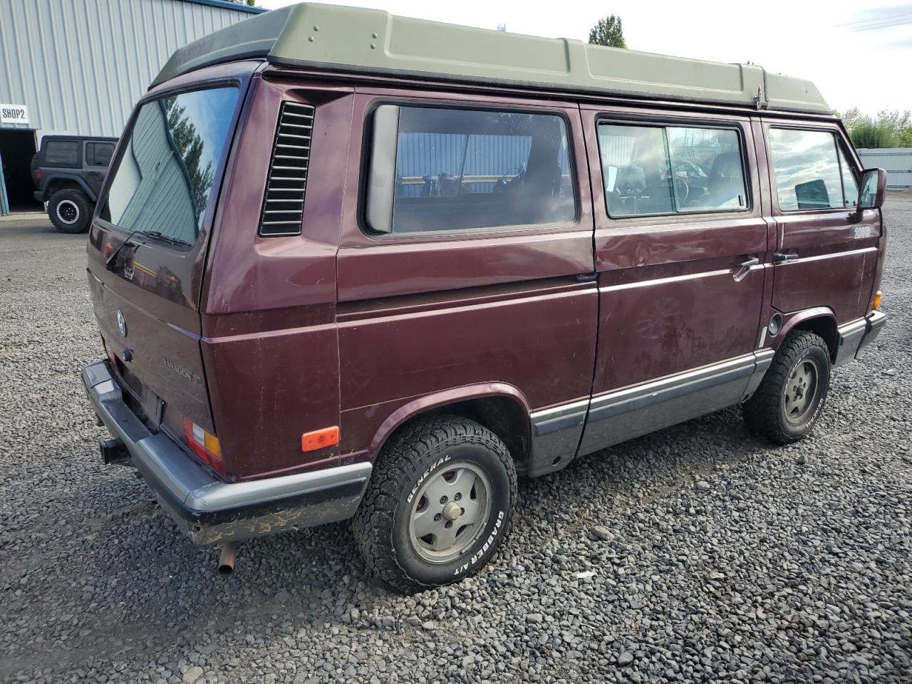 1991 Volkswagen Vanagon Bus Бордовый vin: WV2YB0256MG008995