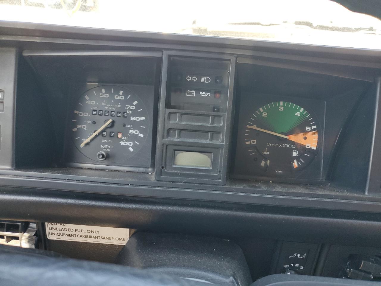 1991 Volkswagen Vanagon Bus Бордовый vin: WV2YB0256MG008995