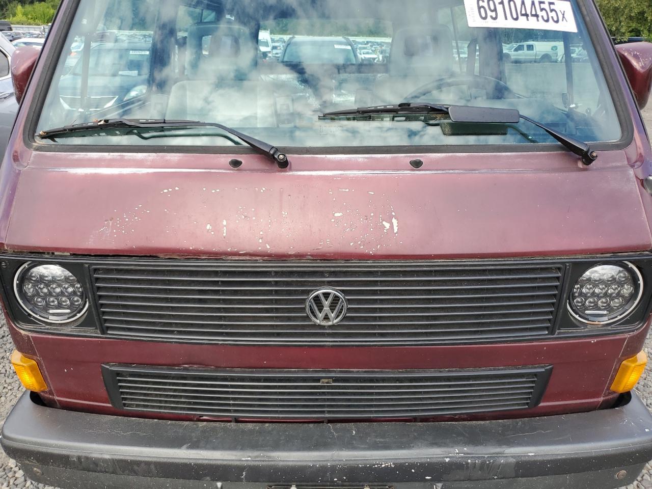 1991 Volkswagen Vanagon Bus Бордовый vin: WV2YB0256MG008995