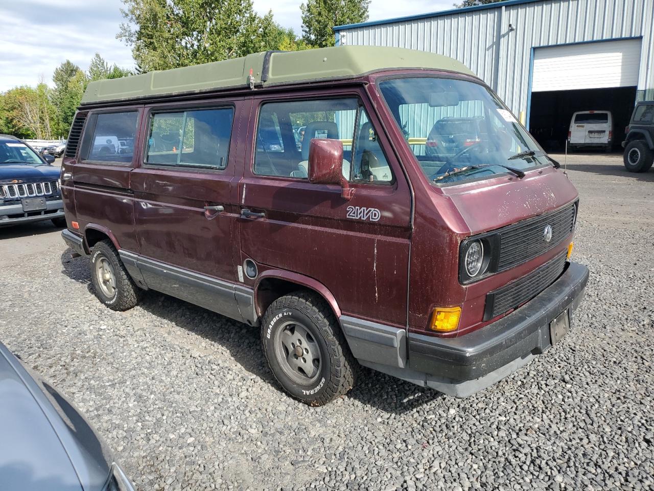 1991 Volkswagen Vanagon Bus Бордовый vin: WV2YB0256MG008995