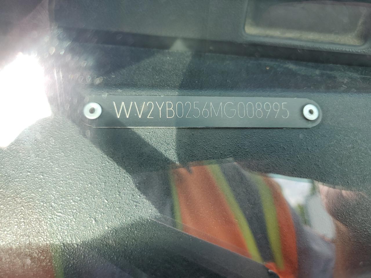 1991 Volkswagen Vanagon Bus Бордовый vin: WV2YB0256MG008995