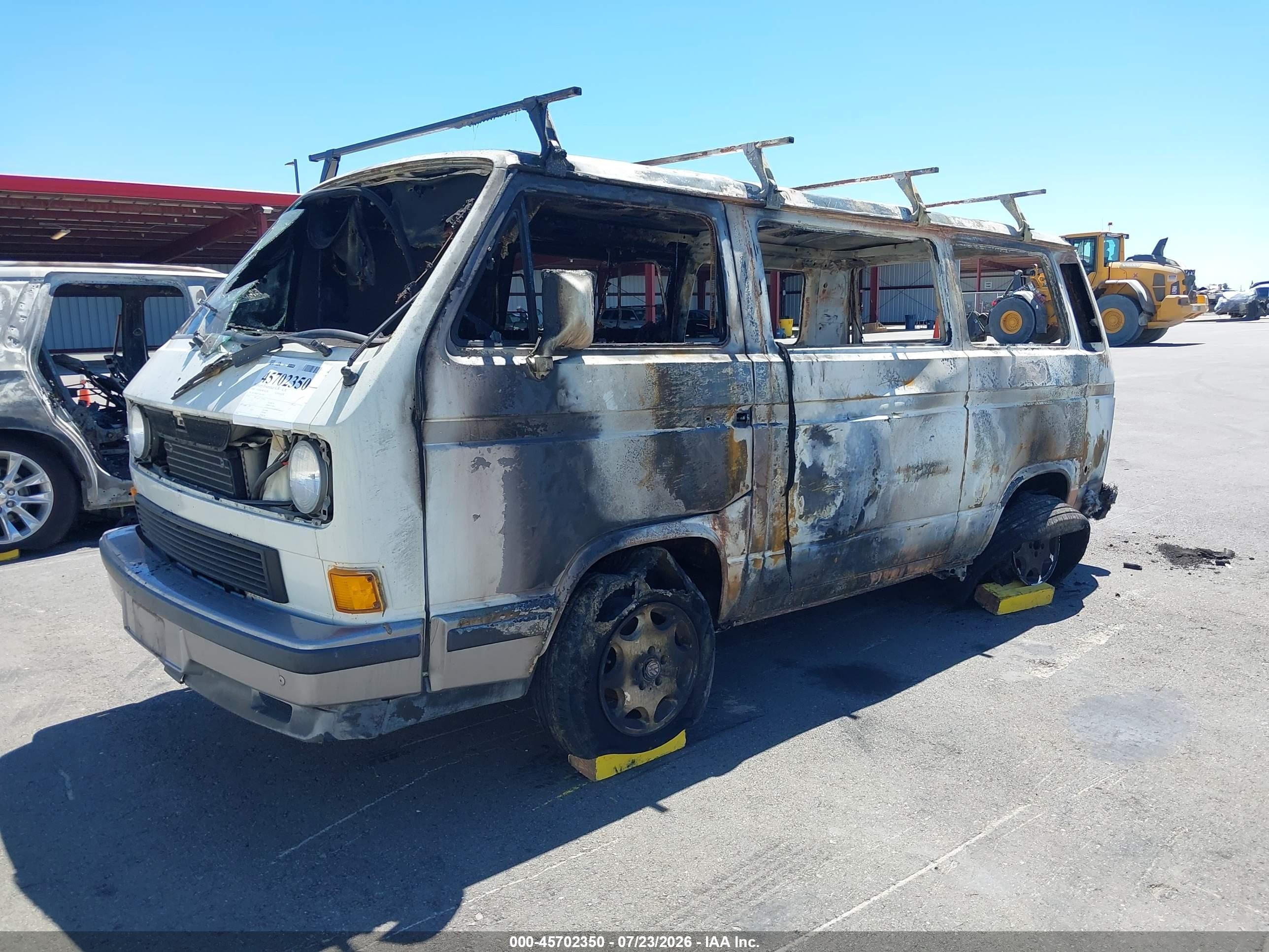 1990 Volkswagen Vanagon Bus White vin: WV2YB0257LH011168