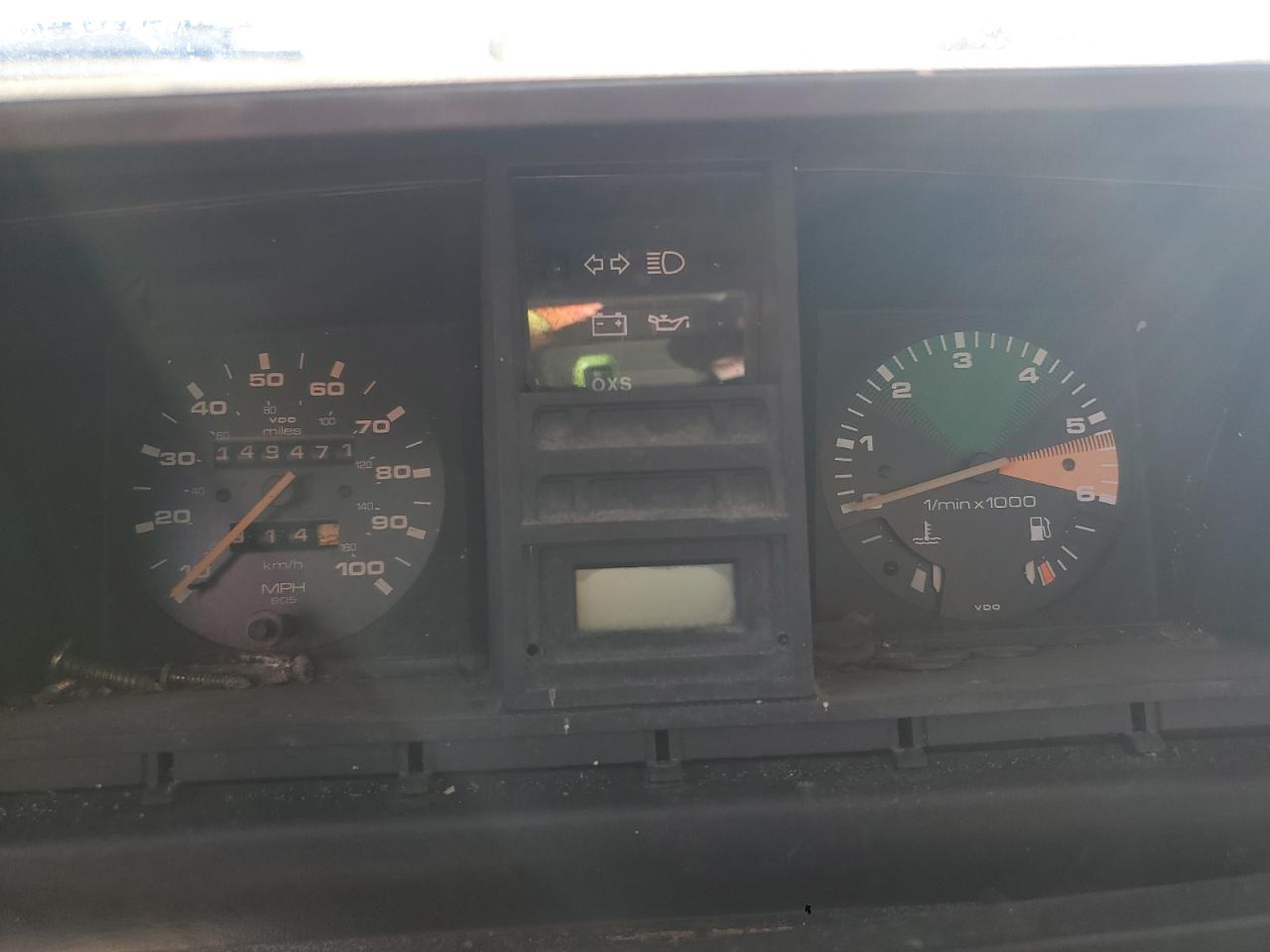 1985 Volkswagen Vanagon Bus Silver vin: WV2YB0259FH031183