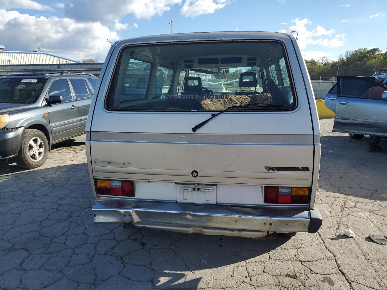 1985 Volkswagen Vanagon Bus Silver vin: WV2YB0259FH031183