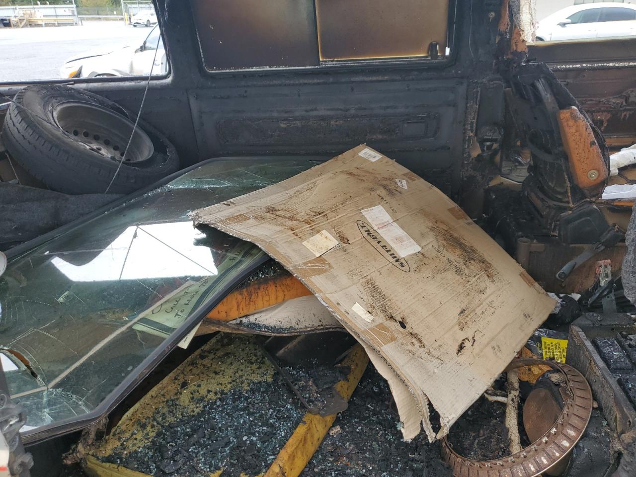 1985 Volkswagen Vanagon Bus Gold vin: WV2YB025XFH026994