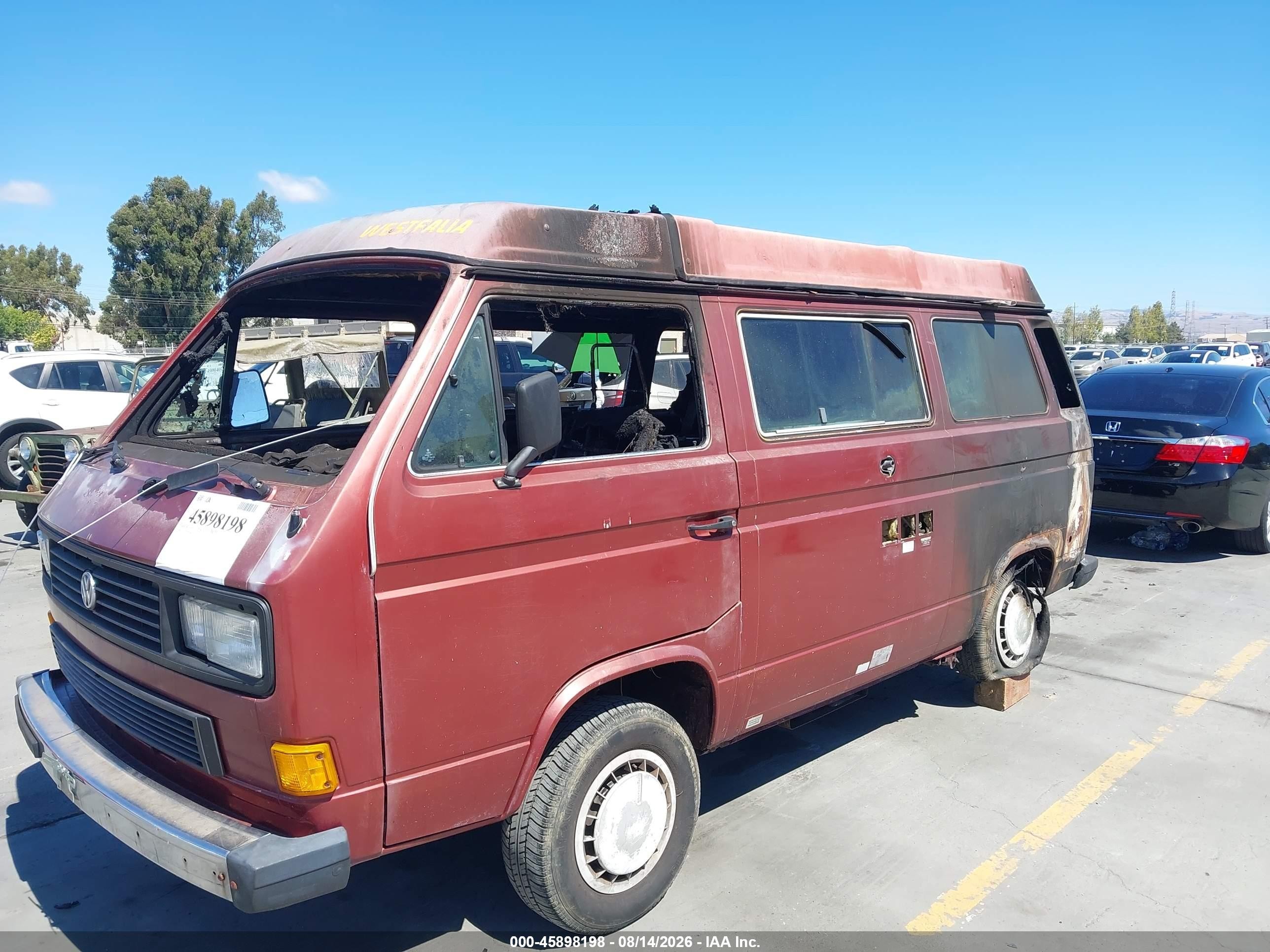 1987 Volkswagen Vanagon Campmobile Maroon vin: WV2ZB0253HH004763