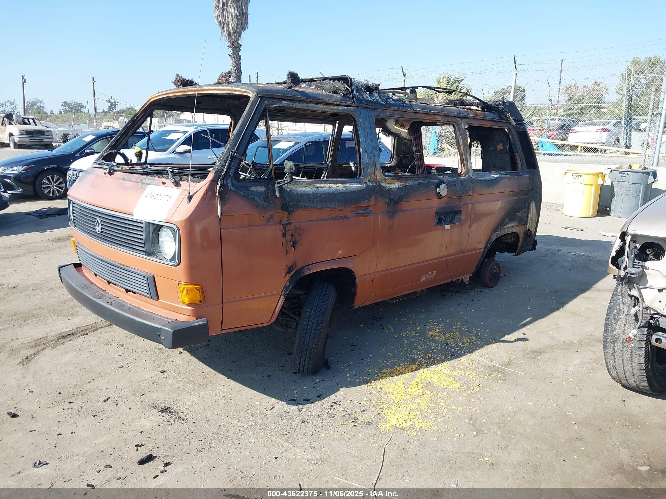 1984 Volkswagen Vanagon Campmobile Brown vin: WV2ZB0256EH121846