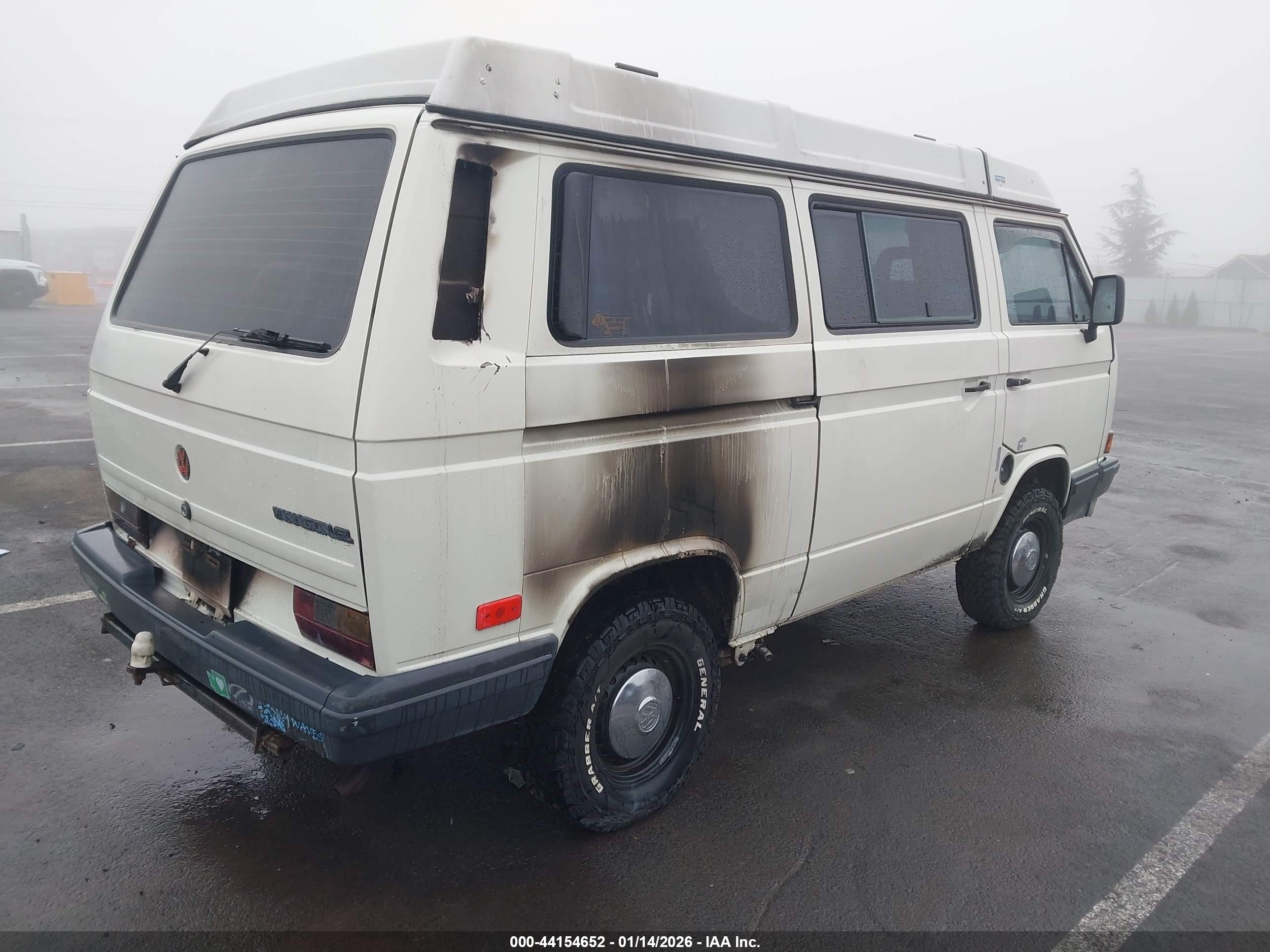 1991 Volkswagen Vanagon Campmobile White vin: WV2ZB0258MH001075